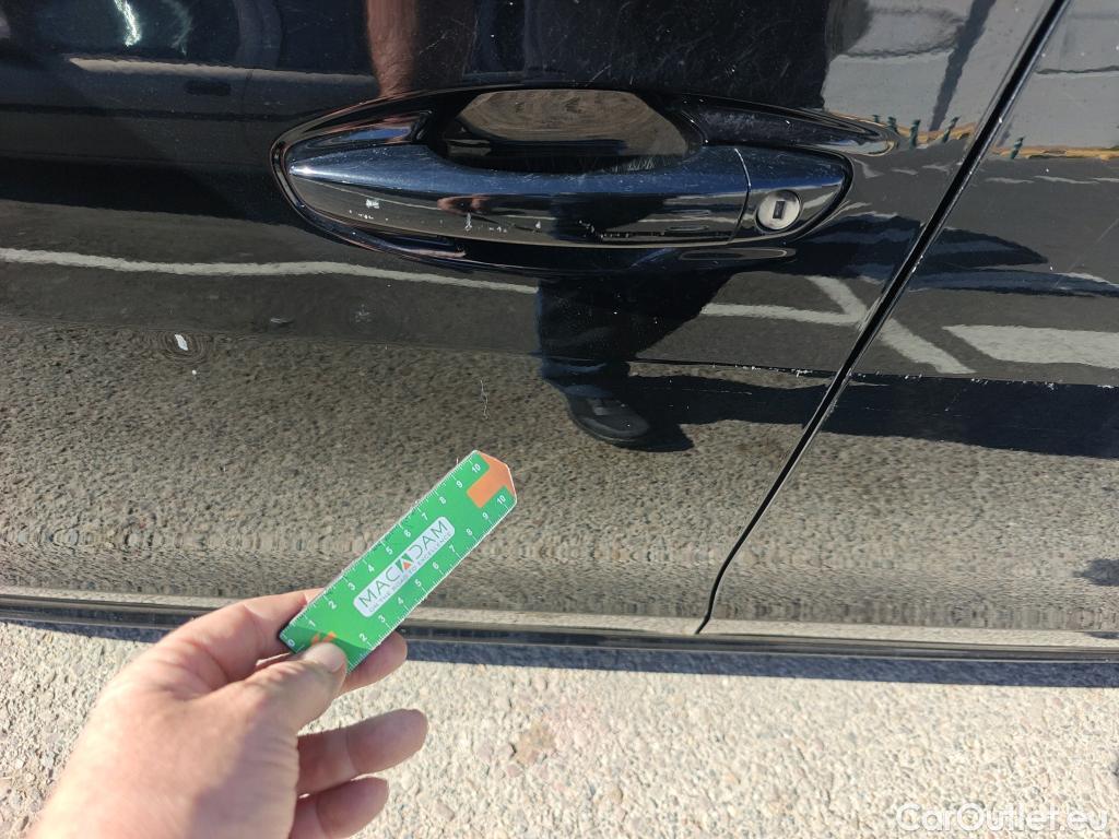  Peugeot  508 PEUGEOT  / 2018 / 5P / berlina con portón 5P Allure Pack PureTech 130 S&S EAT8 #34