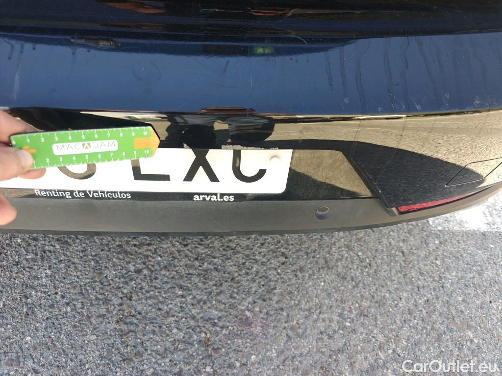  Peugeot  508 PEUGEOT  / 2018 / 5P / berlina con portón 5P Allure Pack PureTech 130 S&S EAT8 #66