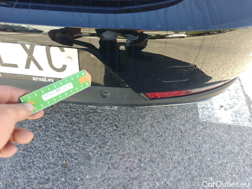  Peugeot  508 PEUGEOT  / 2018 / 5P / berlina con portón 5P Allure Pack PureTech 130 S&S EAT8 #67