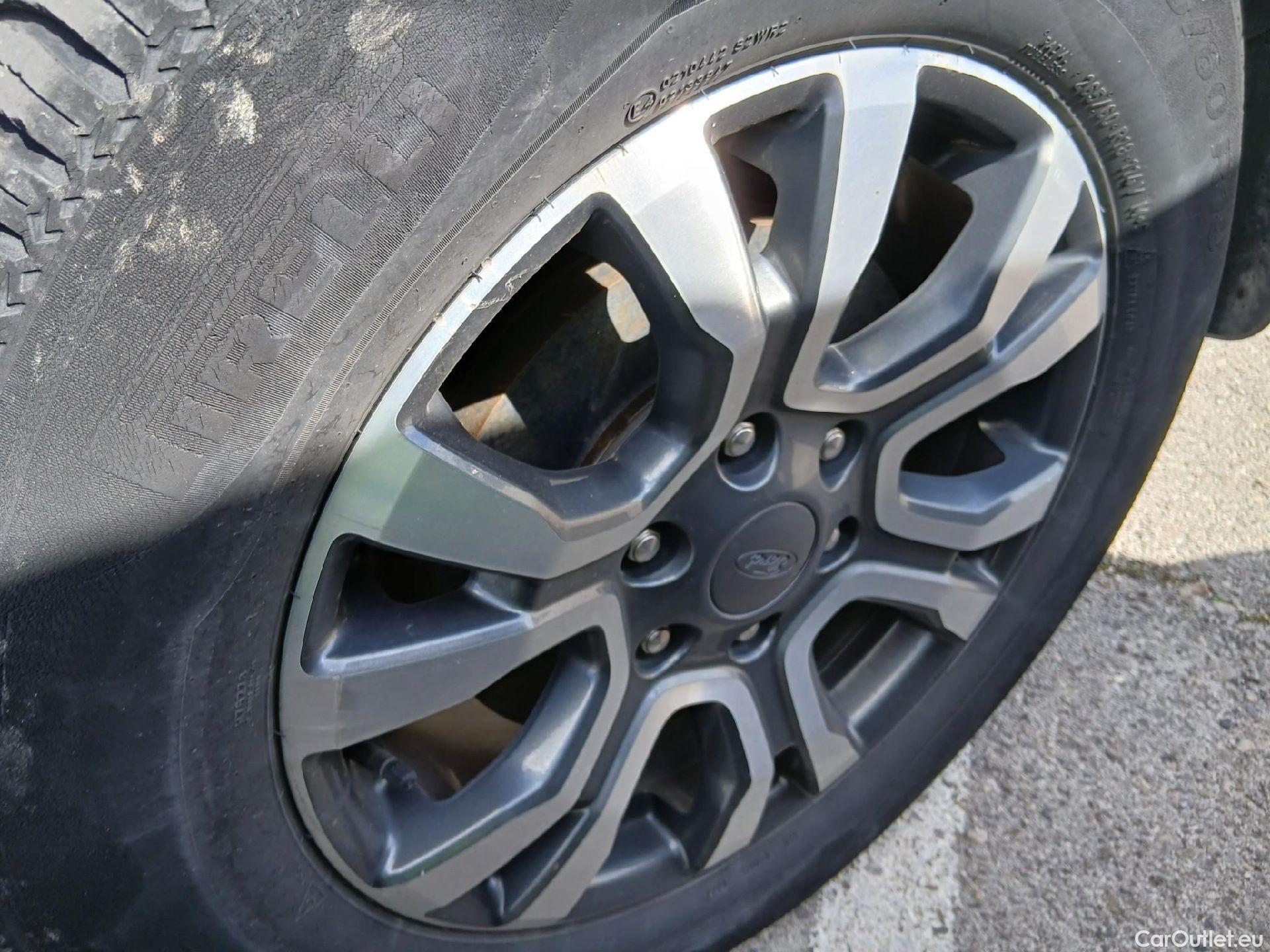  Ford  Ranger FORD  / 2019 / 4P / pickup doble cabina 2.0 Ecobl 157kW 4x4 Dob Cab Wildtrack AT #22