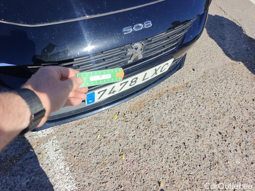  Peugeot  508 PEUGEOT  / 2018 / 5P / berlina con portón 5P Allure Pack PureTech 130 S&S EAT8 #69