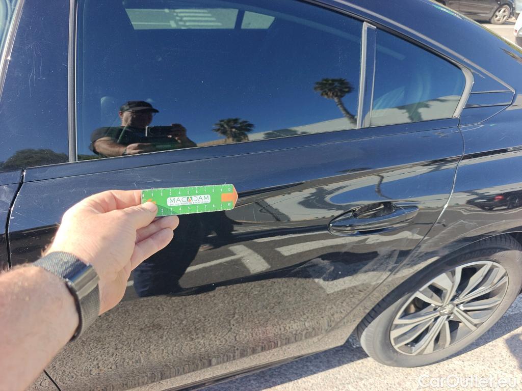  Peugeot  508 PEUGEOT  / 2018 / 5P / berlina con portón 5P Allure Pack PureTech 130 S&S EAT8 #38