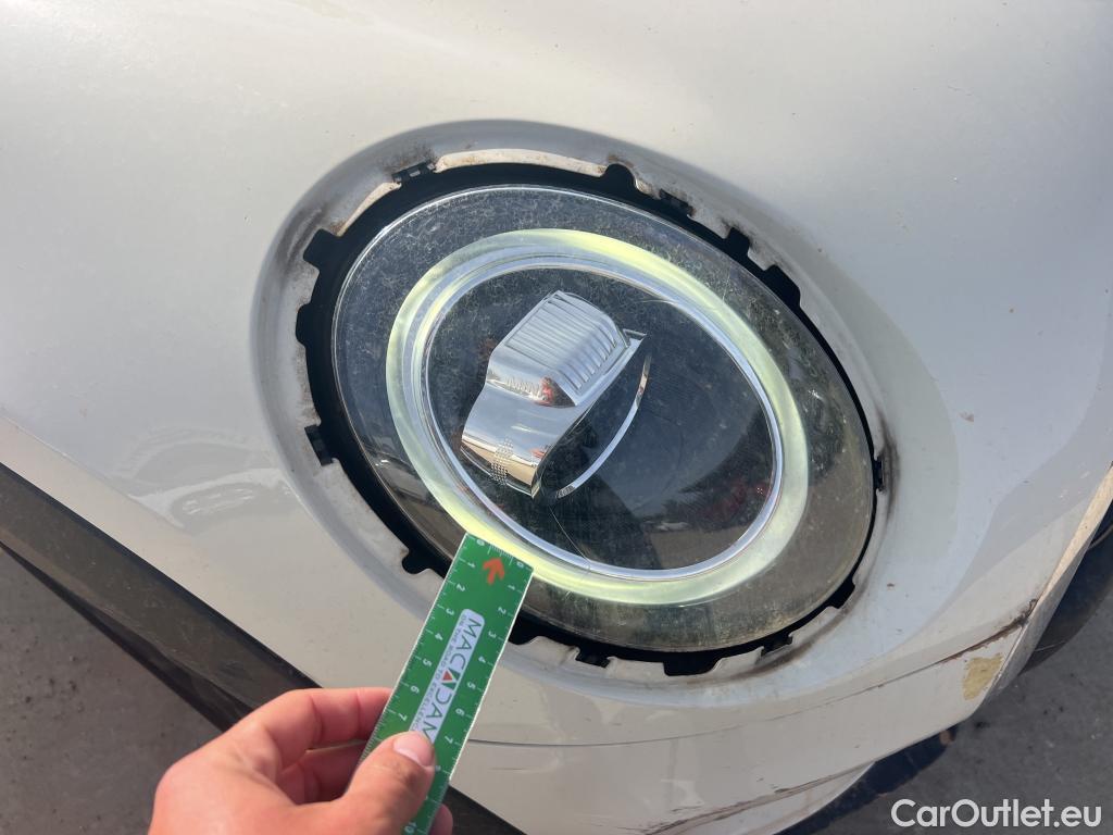  Mini  Cooper MINI MINI / 2014 / 5P / berlina con portón ONE 5 PUERTAS (CX) #31