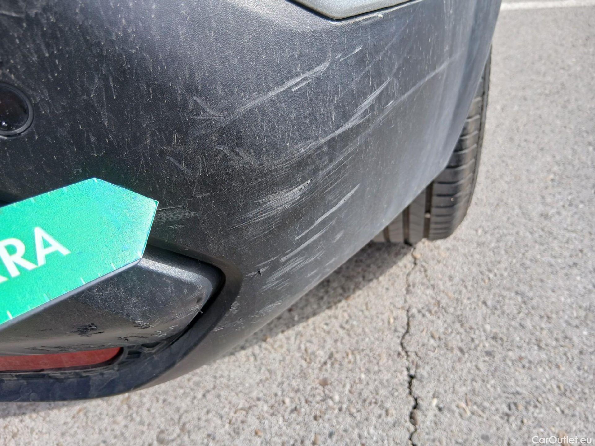  Nissan  Qashqai NISSAN  / 2021 / 5P / todoterreno DIG-T 116kW (158CV) mHEV Xtronic Acenta (AC8) #30