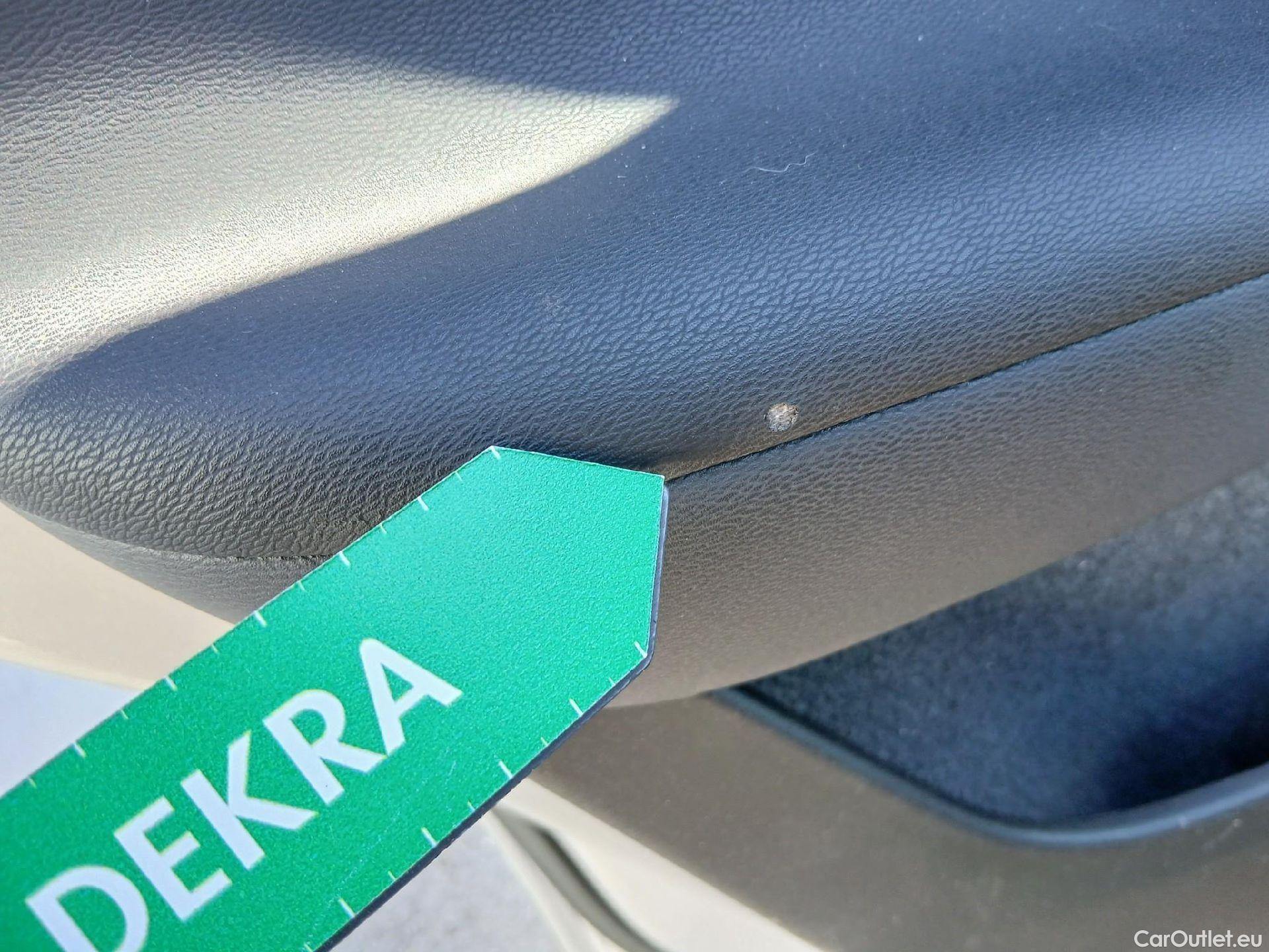  Volvo  XC 40 XC40 Core Recharge Plug-In Hybrid 2WD 1.5 T4 210CV AT7 E6d #15