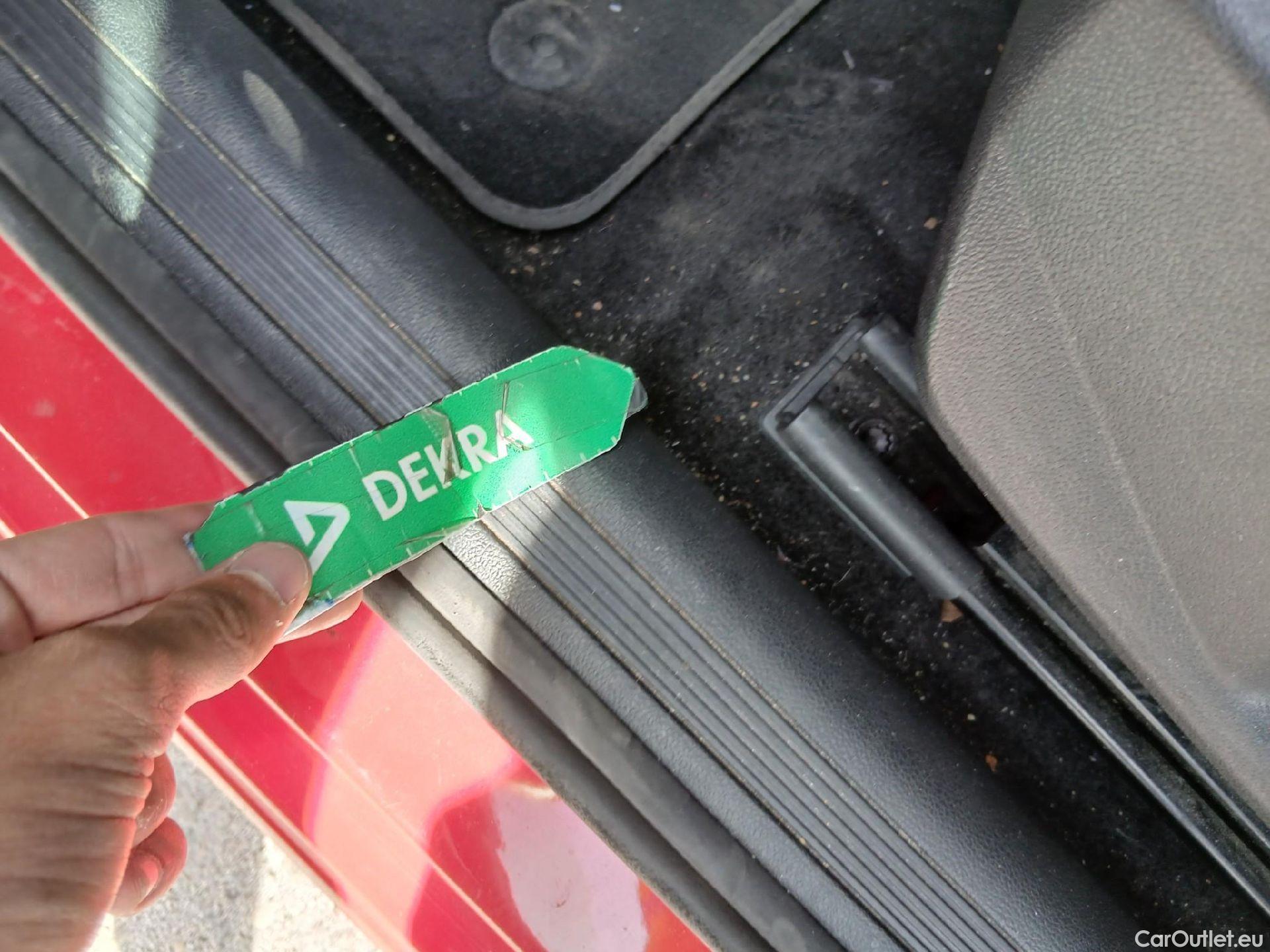  Volkswagen  Polo VOLKSWAGEN  / 2017 / 5P / berlina con portón Advance 1.0 TSI 70kW (95CV) #14