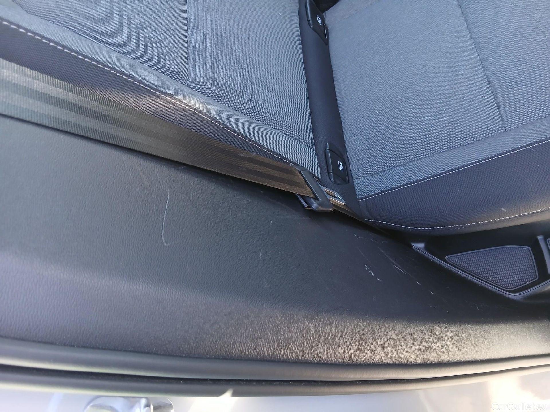  Volvo  XC 40 XC40 Core Recharge Plug-In Hybrid 2WD 1.5 T4 210CV AT7 E6d #29