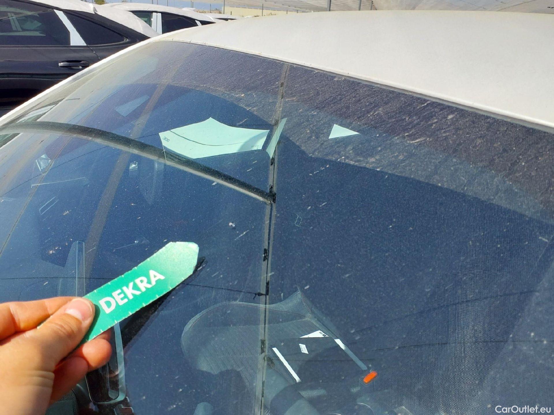  Peugeot  2008  Active Pack 1.5 HDi 130CV AT8 E6d #4