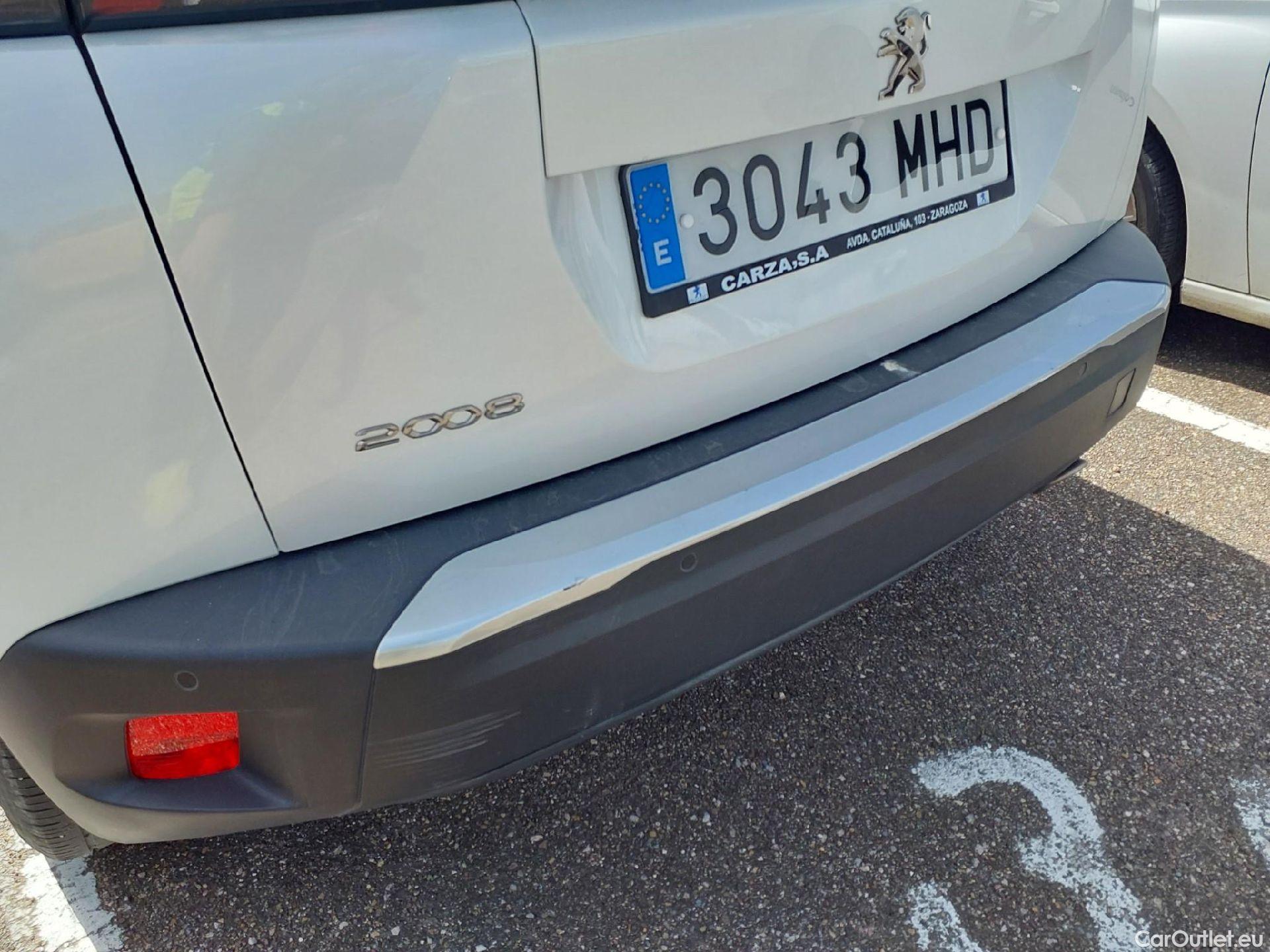  Peugeot  2008  Active Pack 1.5 HDi 130CV AT8 E6d #8