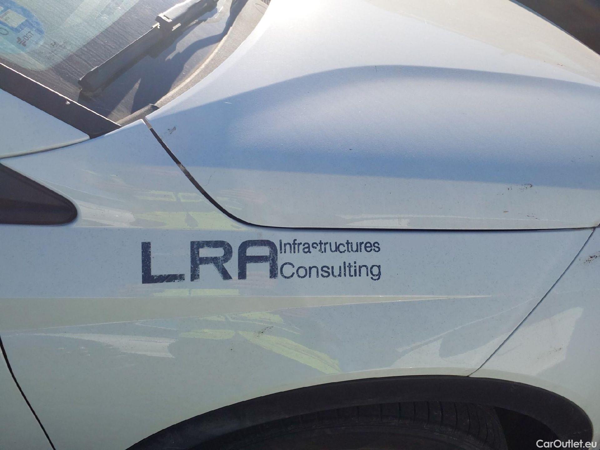  Hyundai  Bayon HYUNDAI  / 2024 / 5P / todoterreno 1.0 TGDI 74kW (100CV) 48V Klass #4