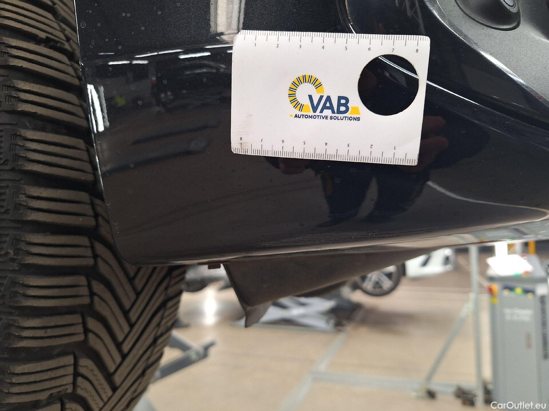  Bmw  Serie 2 BMW, 2-serie GranTour '18, BMW 2 Reeks Gran Tourer 220i (131kW) 5d 7pl #24