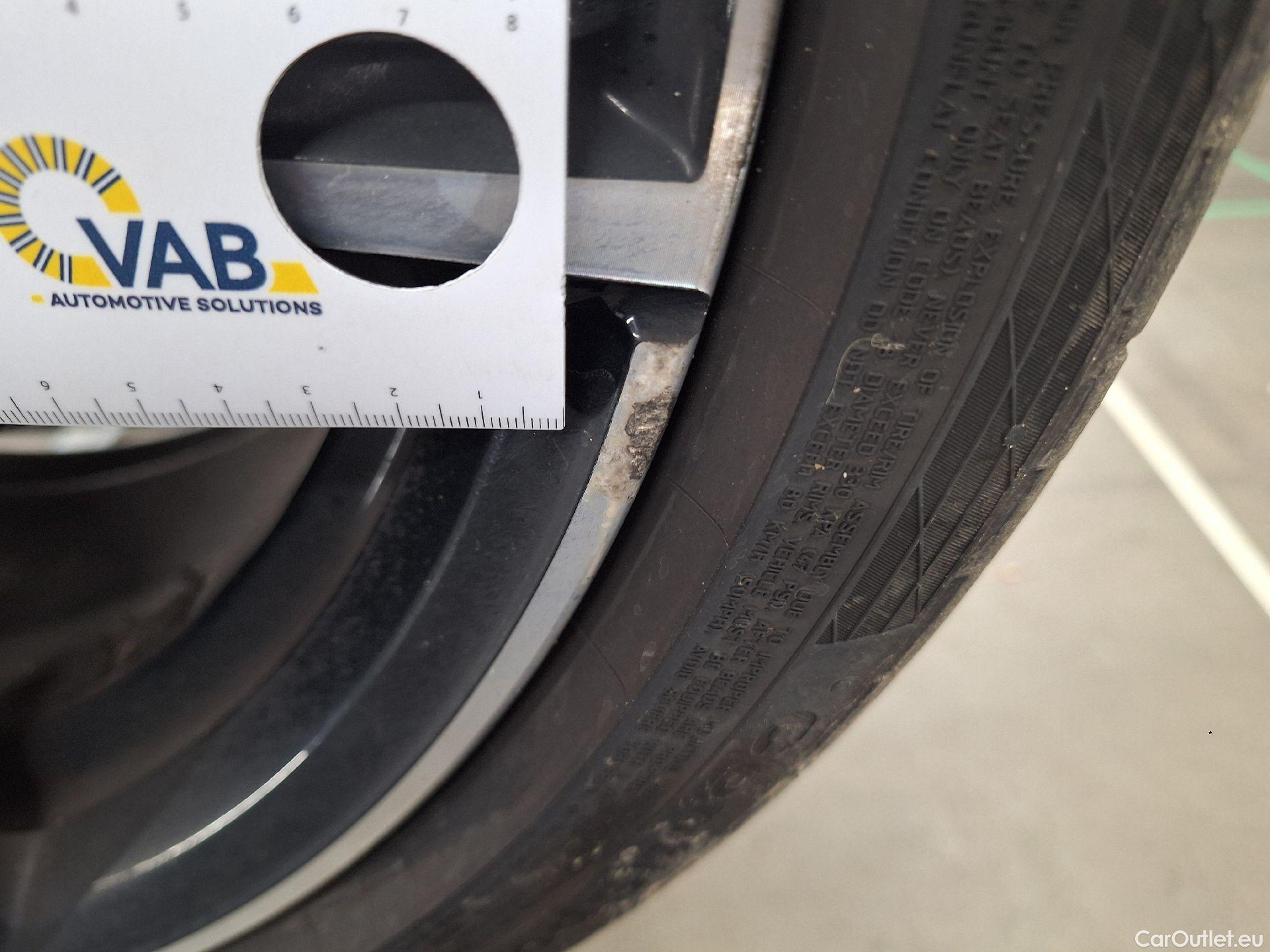  Bmw  Serie 1 BMW, 1-serie '15, BMW 1 Reeks Hatch 118d (110 kW) Aut. 5d #51