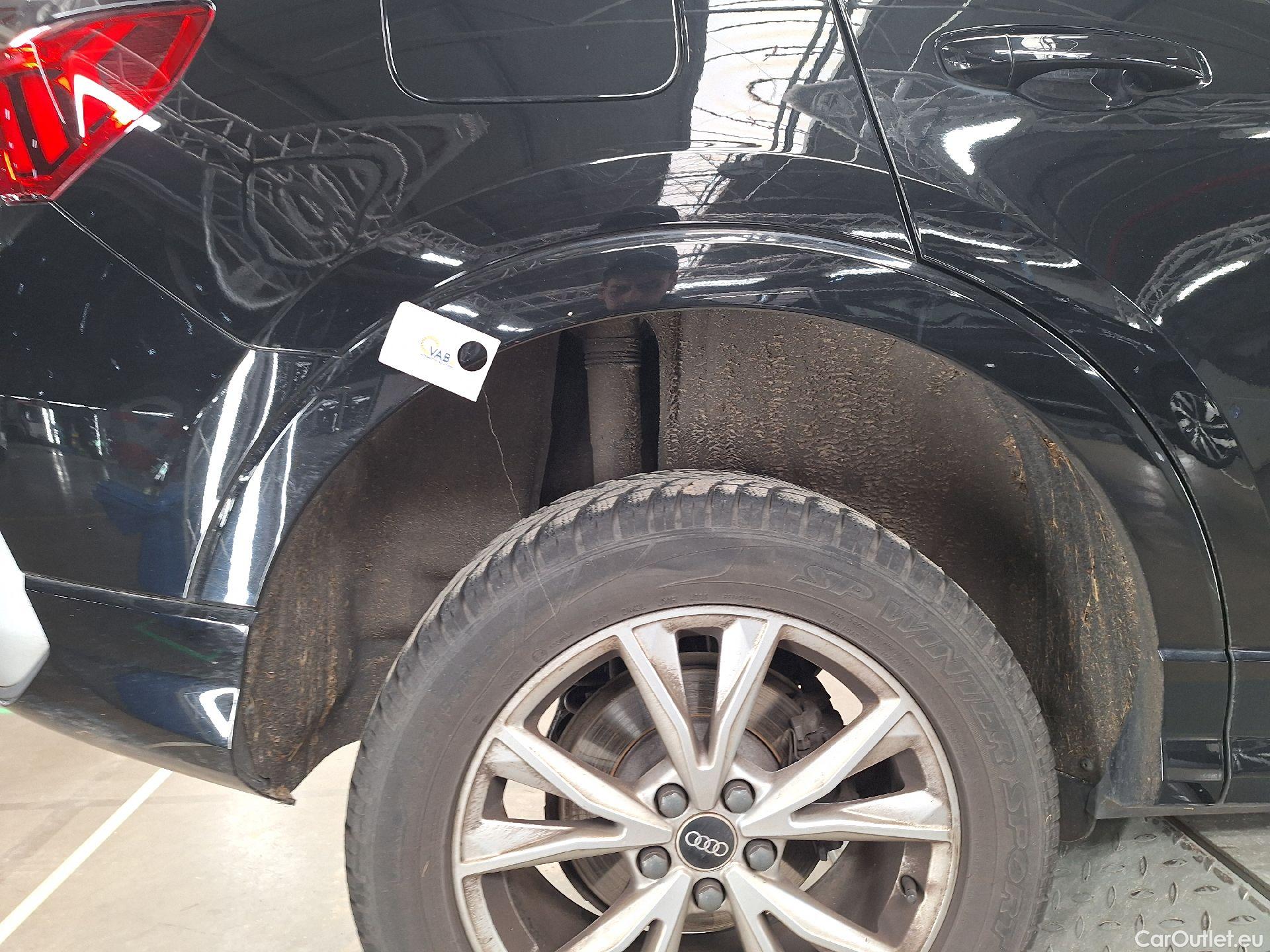  Audi  Q3 Audi,  SB '19, Audi  Sportback 35 TFSI S Line 5d #28