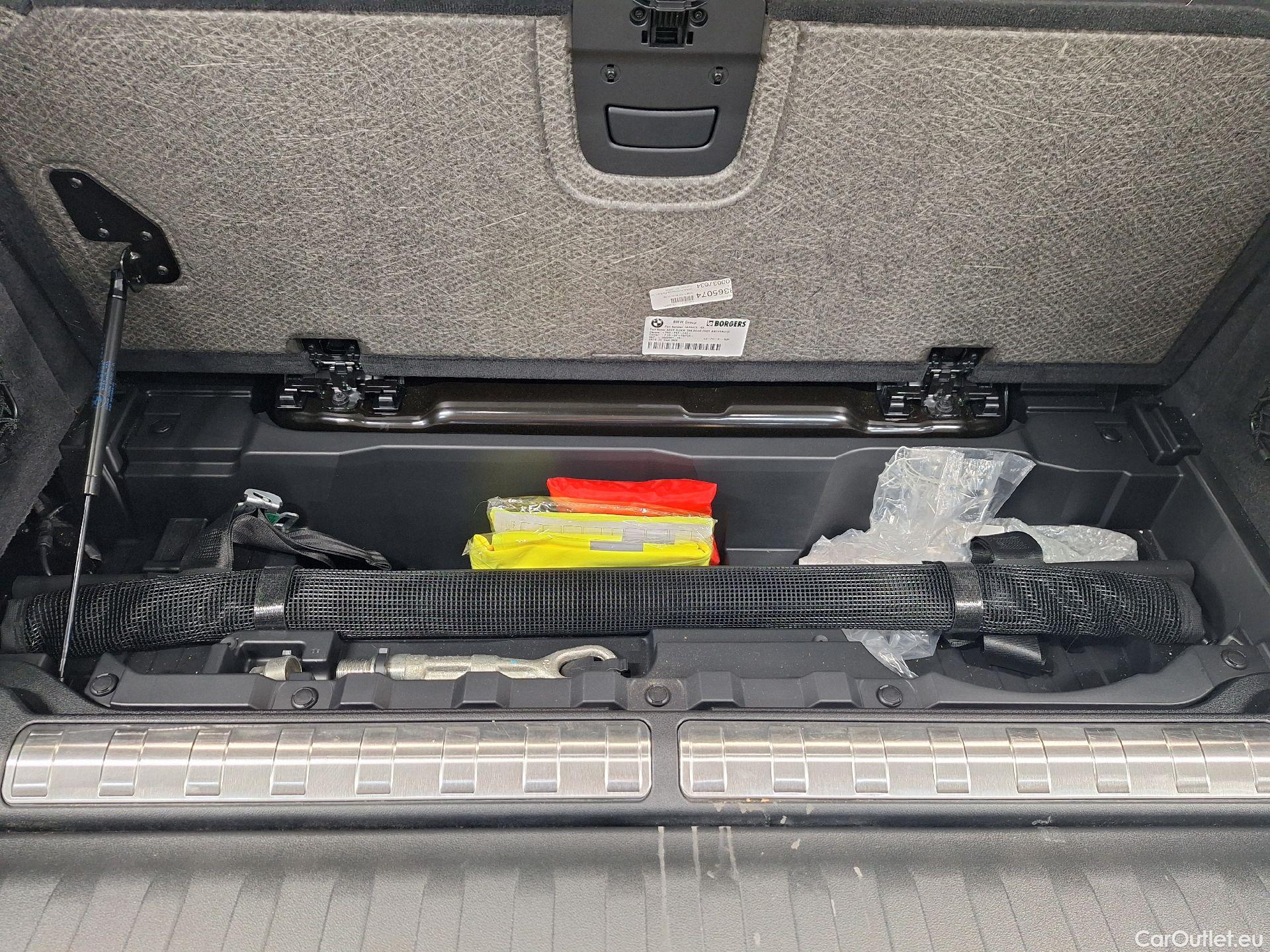  Bmw  X5 BMW,  '18, BMW  xDrive45e (210kW) 5d ///M-SportKit (total options: 36.710,71 ExVat) #29