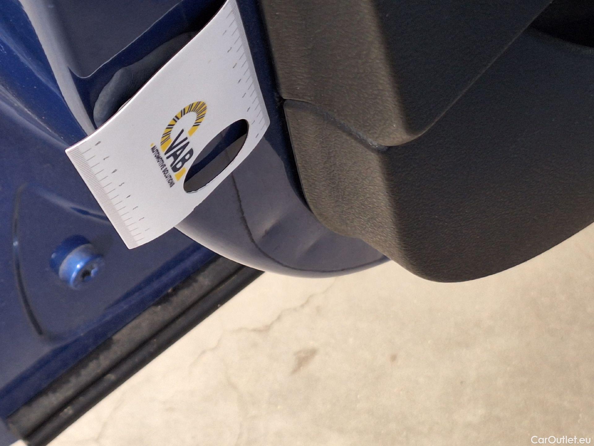  Bmw  Serie 1 BMW, 1-serie '15, BMW 1 Reeks Hatch 118d (110 kW) Aut. 5d #16