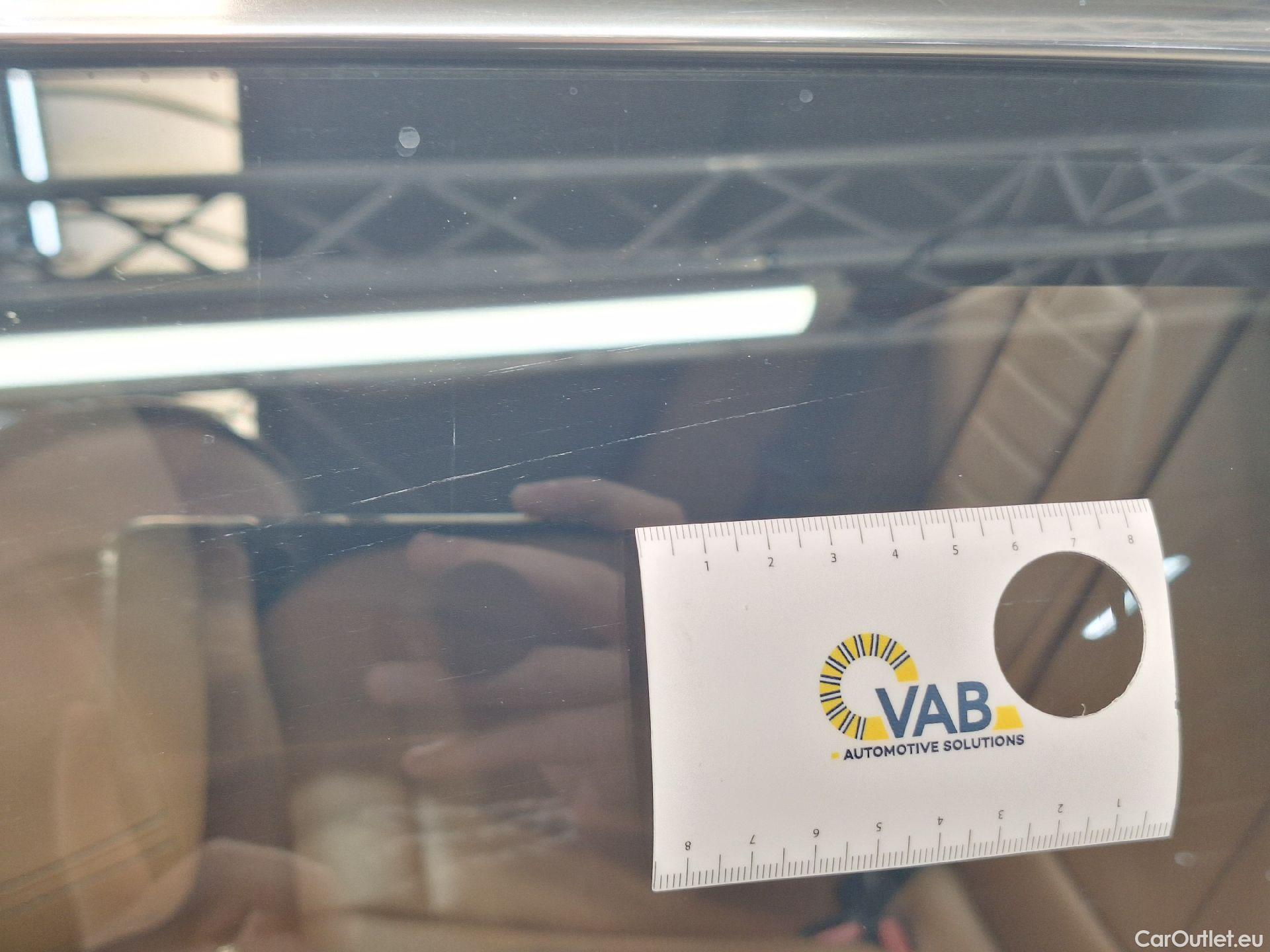  Bmw  Serie 3 BMW, 3-serie '18, BMW 3 Reeks Berline 318dA (110 kW) 4d #4