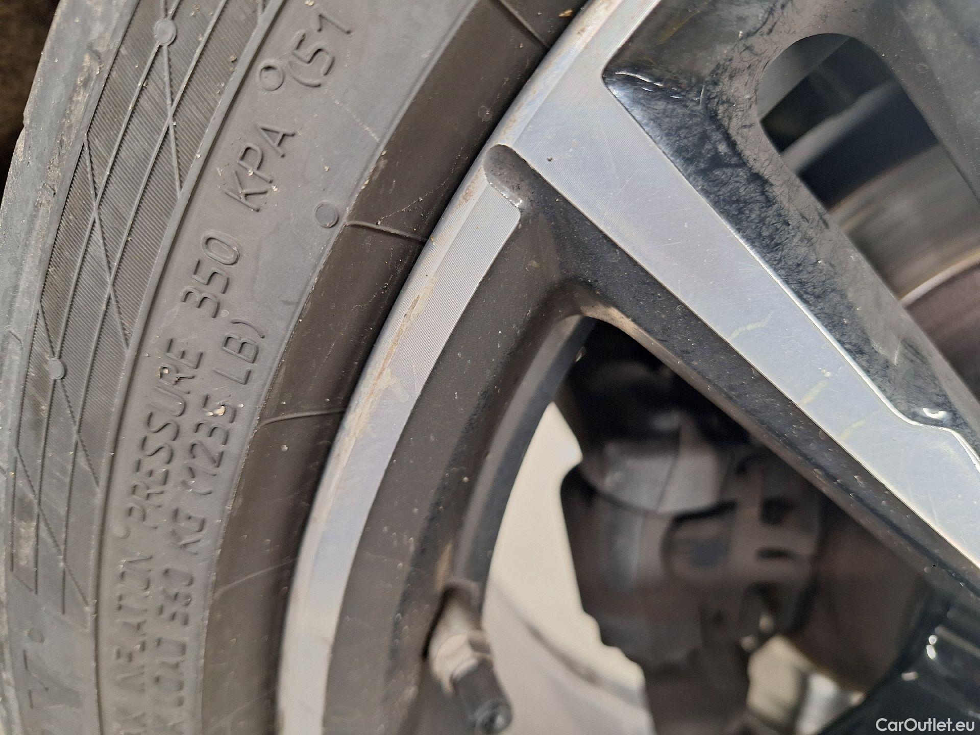  Bmw  Serie 1 BMW, 1-serie '15, BMW 1 Reeks Hatch 118d (110 kW) Aut. 5d #52