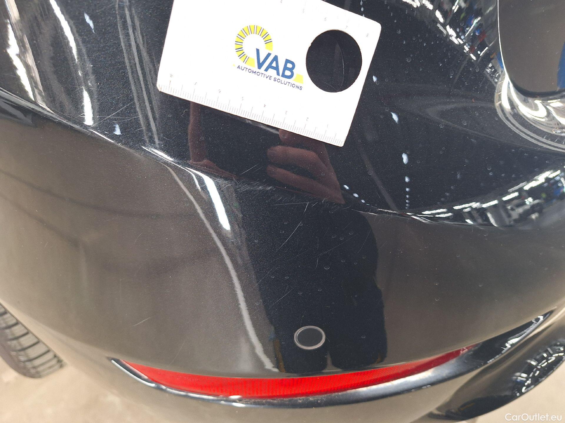  Bmw  Serie 2 BMW, 2-serie GranTour '18, BMW 2 Reeks Gran Tourer 220i (131kW) 5d 7pl #8