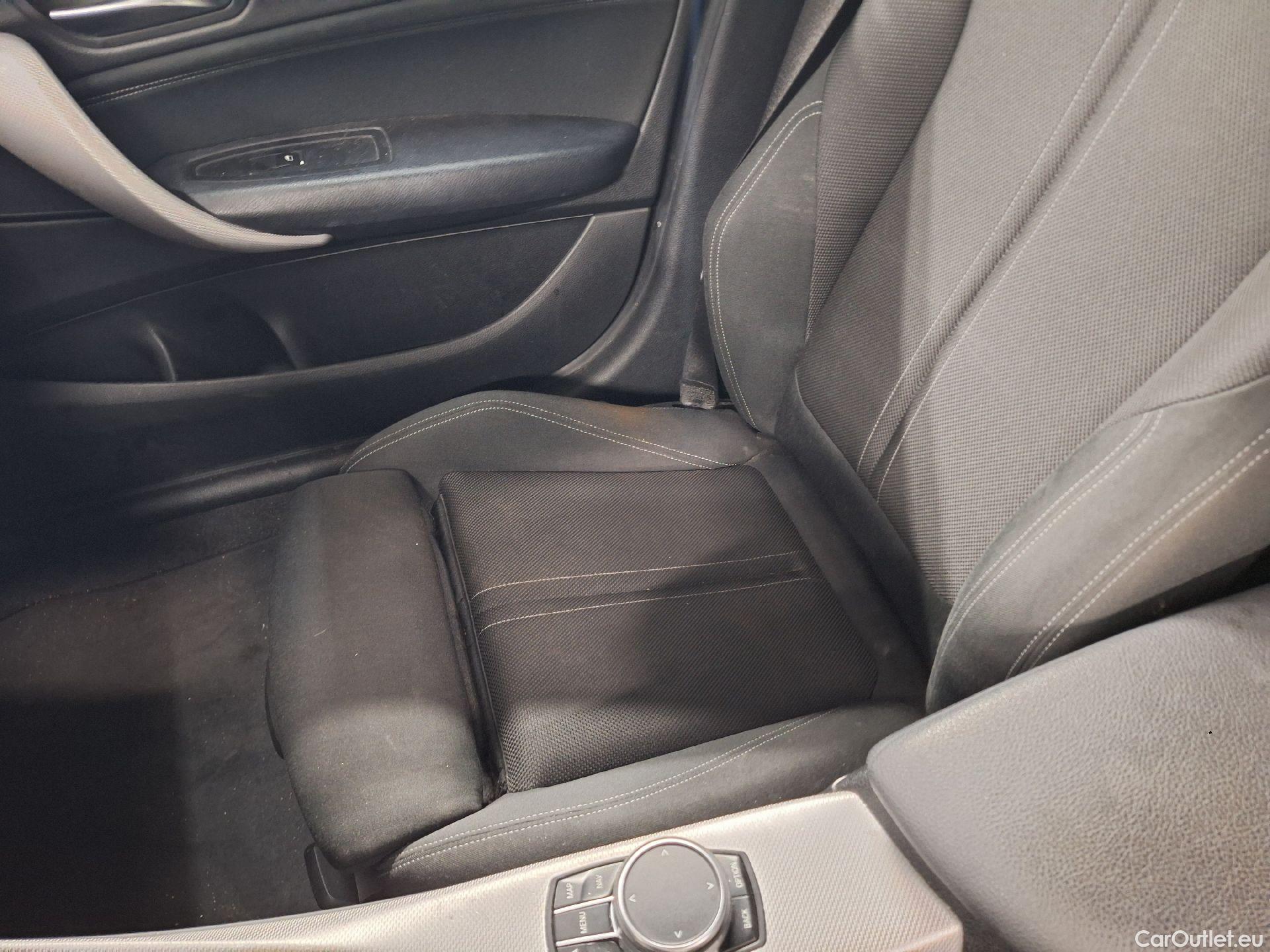  Bmw  Serie 1 BMW, 1-serie '15, BMW 1 Reeks Hatch 118d (110 kW) Aut. 5d #18