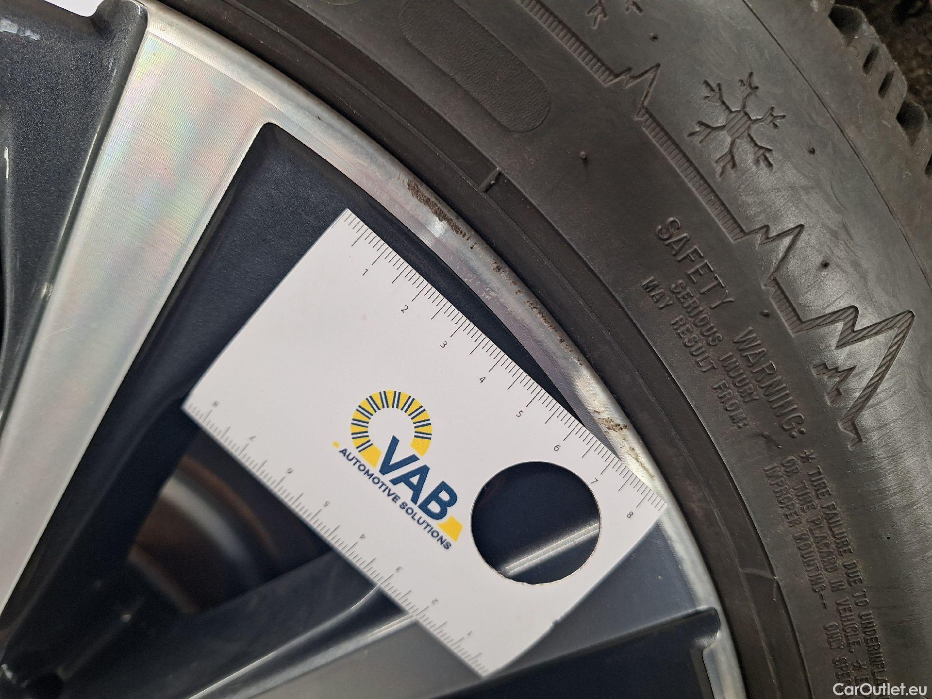  Bmw  Serie 3 BMW, 3-serie '18, BMW 3 Reeks Berline 318dA (110 kW) 4d #40