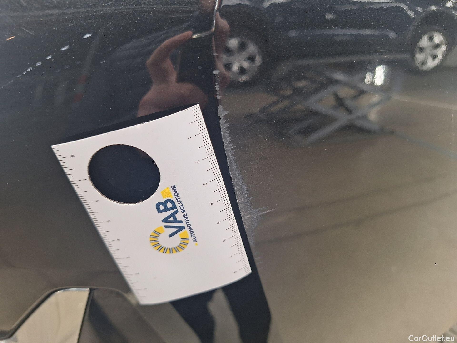  Bmw  Serie 3 BMW, 3-serie '18, BMW 3 Reeks Berline 318dA (110 kW) 4d #18