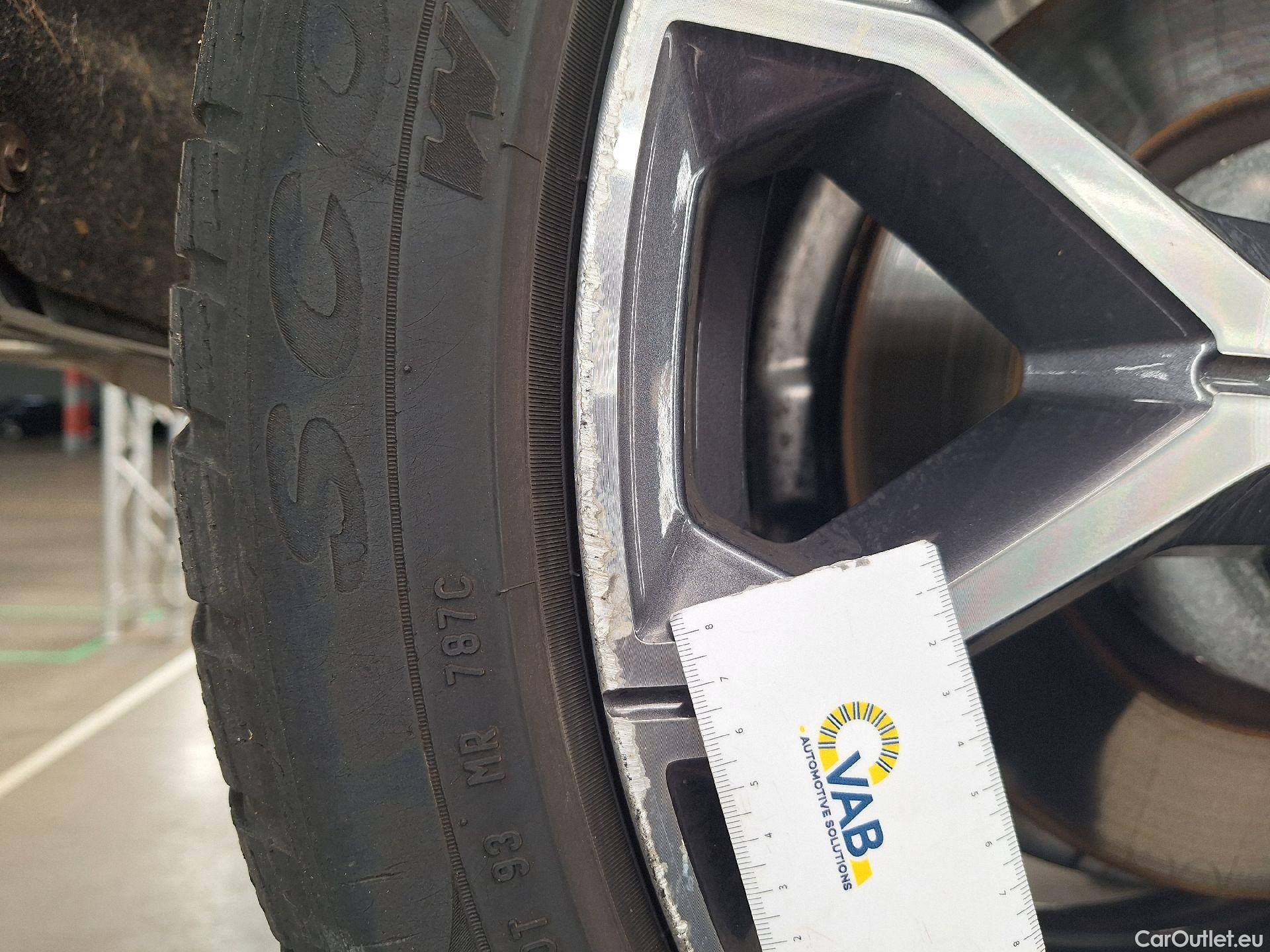  Bmw  X5 BMW,  '18, BMW  xDrive45e (210kW) 5d ///M-SportKit (total options: 36.710,71 ExVat) #70