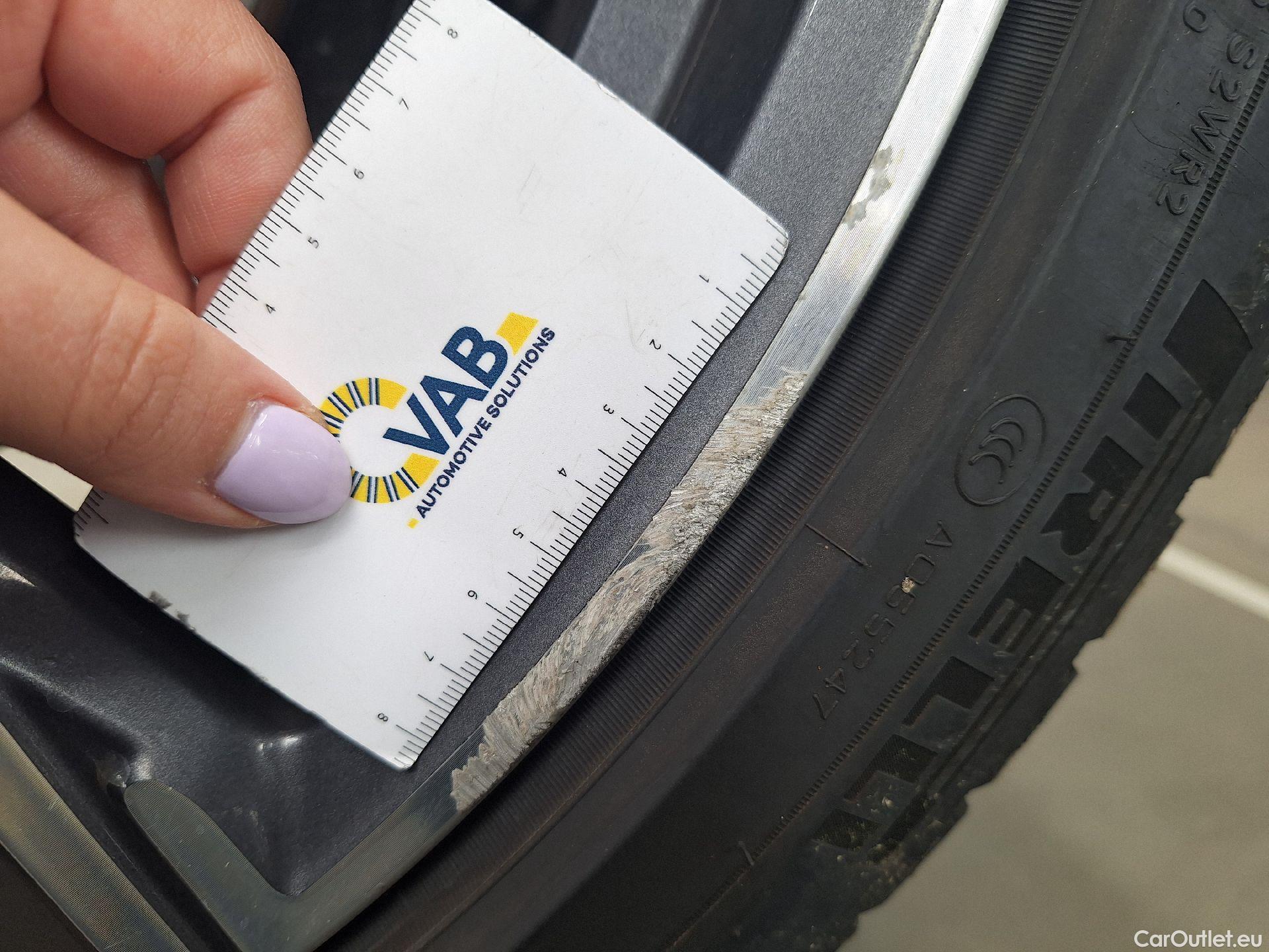  Bmw  X5 BMW,  '18, BMW  xDrive45e (210kW) 5d ///M-SportKit (total options: 36.710,71 ExVat) #59