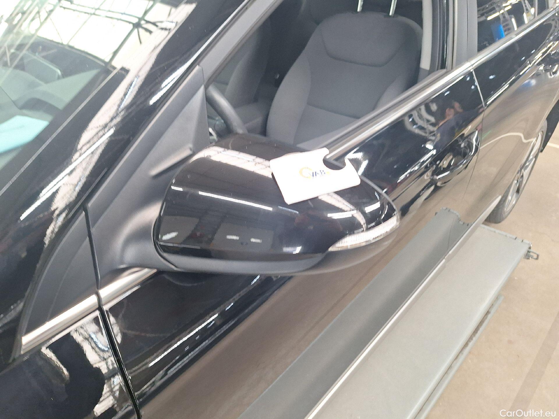  Hyundai   Ioniq Hyundai, FL'19, Hyundai 1.6 GDi ISG DCT Hybride Feel 5d #48