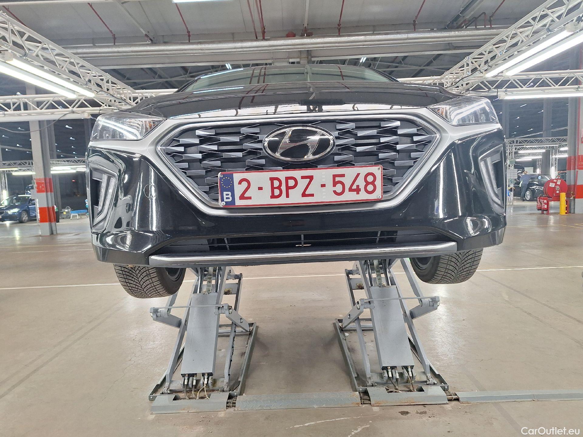  Hyundai   Ioniq Hyundai, FL'19, Hyundai 1.6 GDi ISG DCT Hybride Feel 5d #39