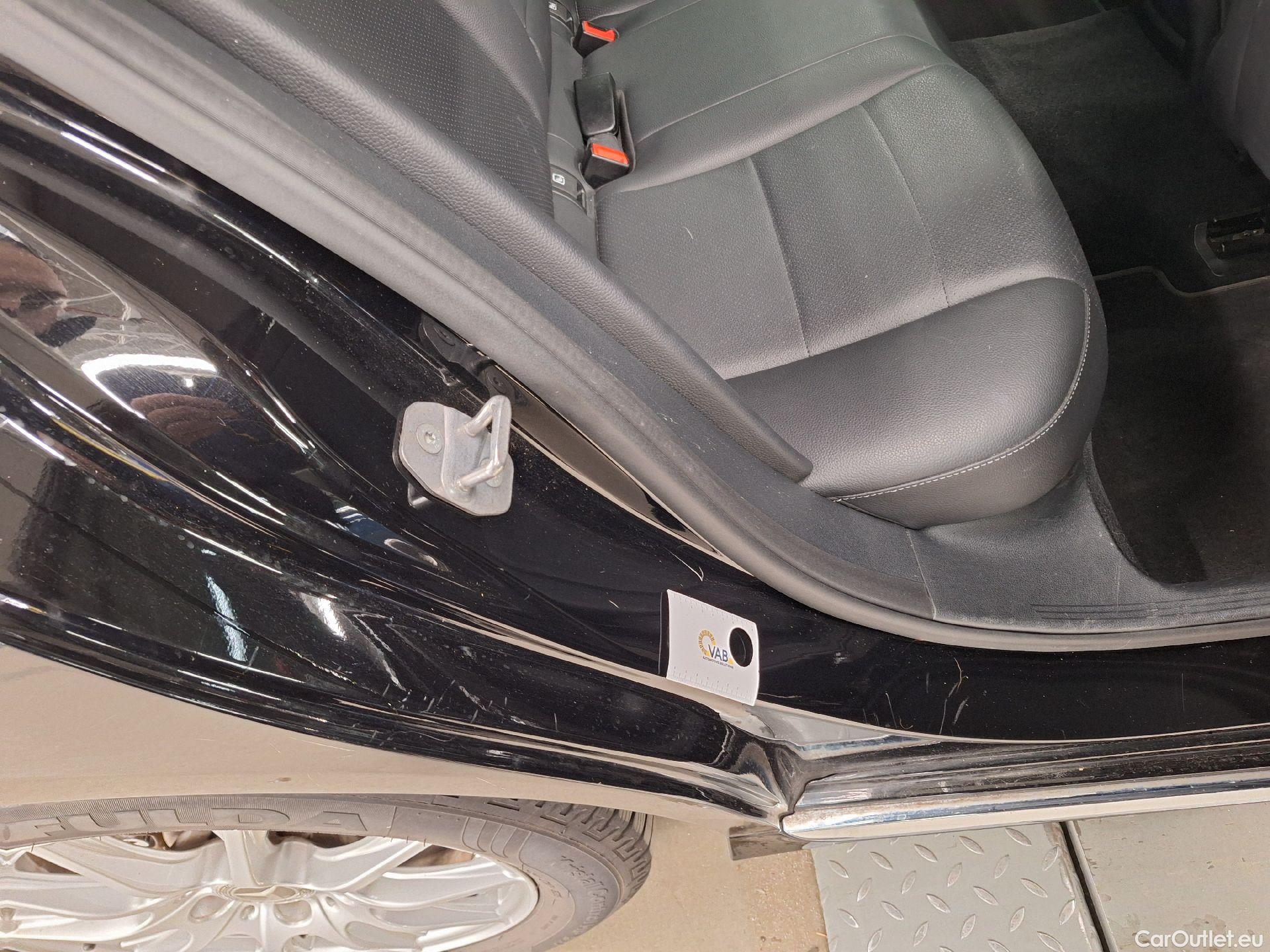  Mercedes  C-Klasse Mercedes,  FL'18, Mercedes-Benz  Berline C 200 d Business So #13