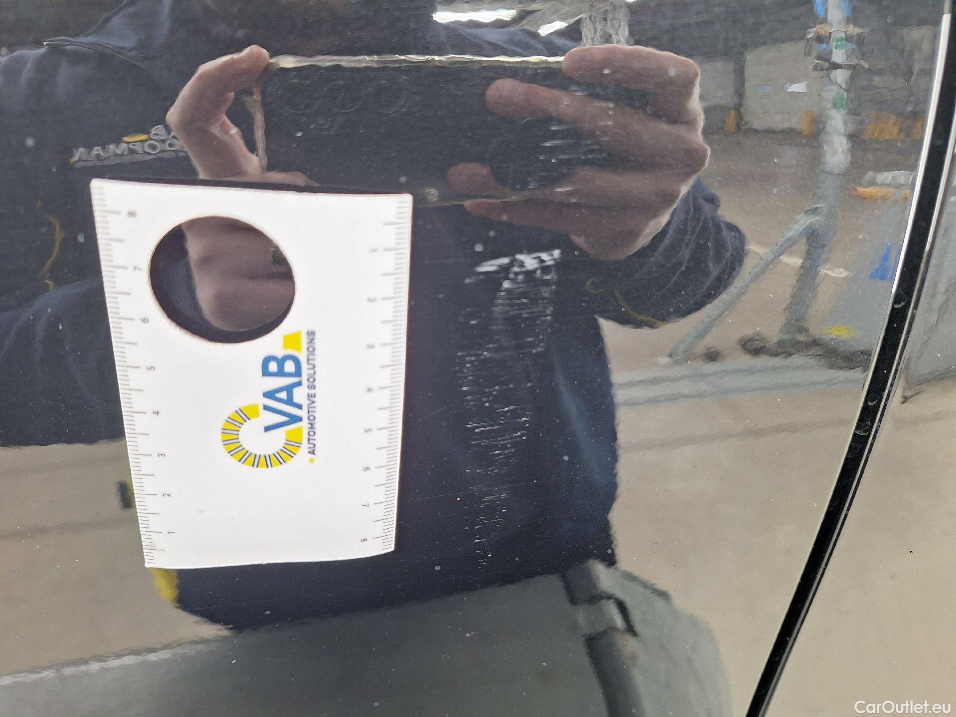  Mercedes  C-Klasse Mercedes,  FL'18, Mercedes-Benz  Berline C 200 d Business So #31