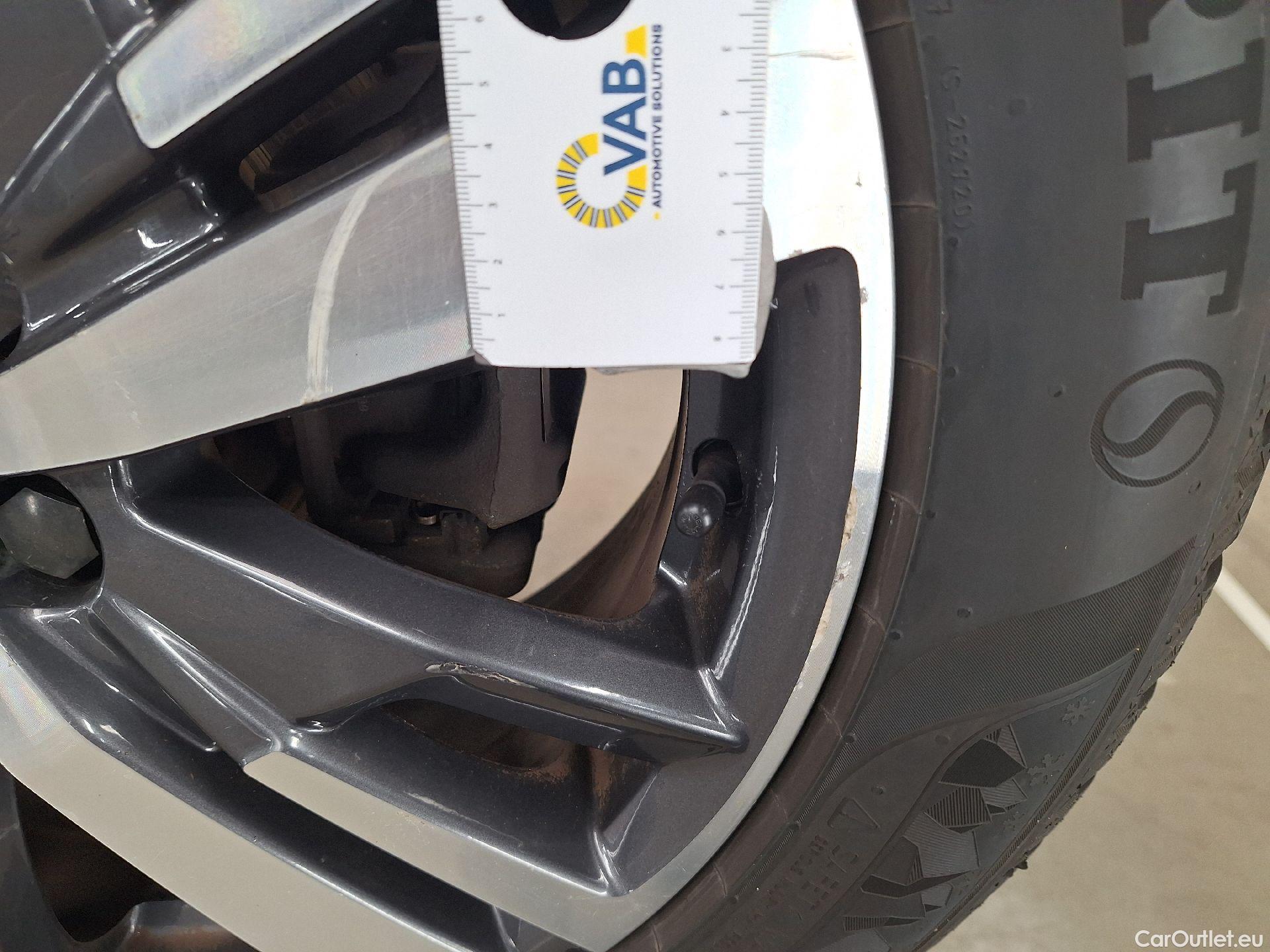  Peugeot  5008 Peugeot,  FL'20, Peugeot  1.5 BlueHDi 96kW S&S EAT8 Allure Pack #20