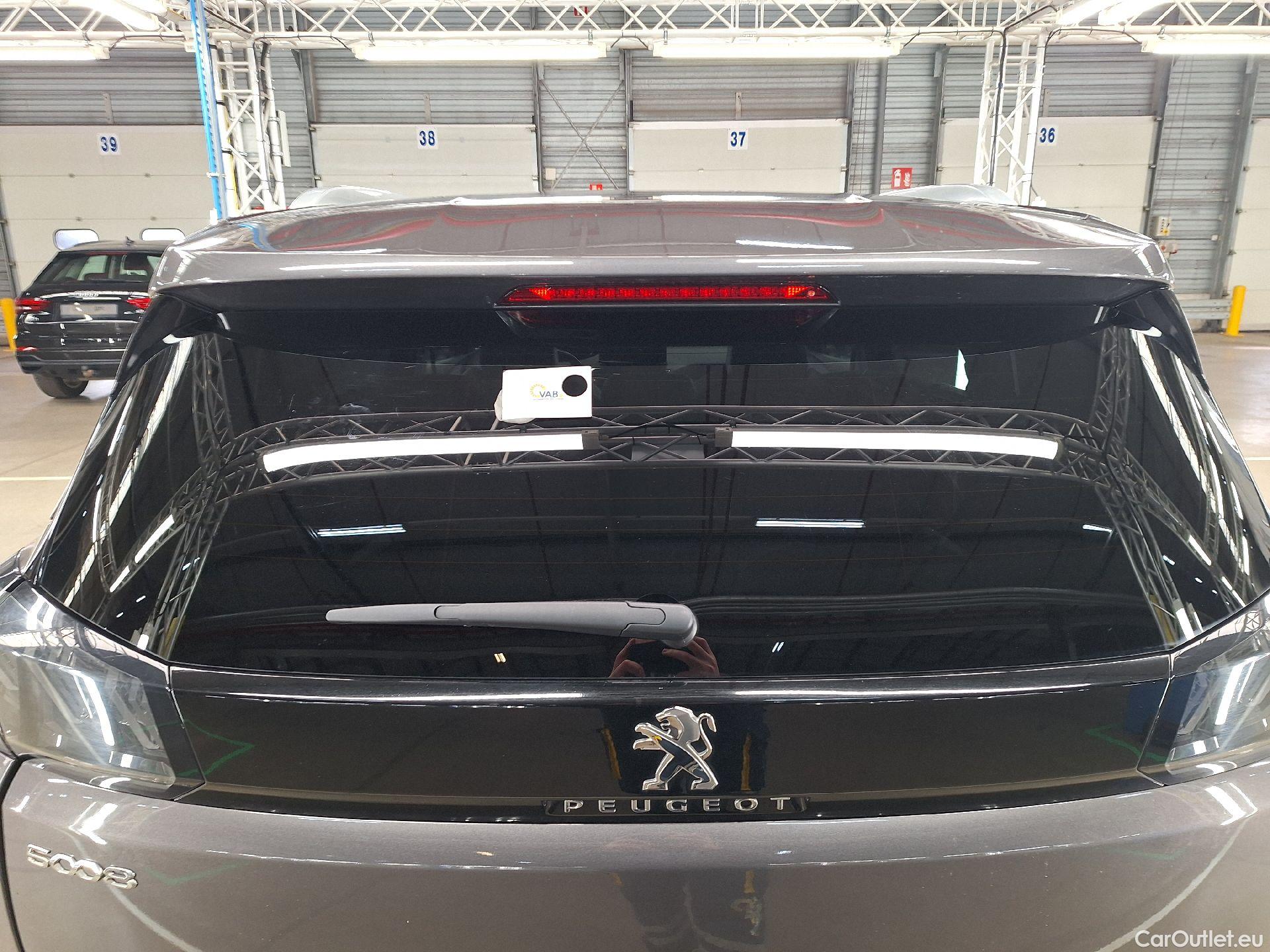  Peugeot  5008 Peugeot,  FL'20, Peugeot  1.5 BlueHDi 96kW S&S EAT8 Allure Pack #3