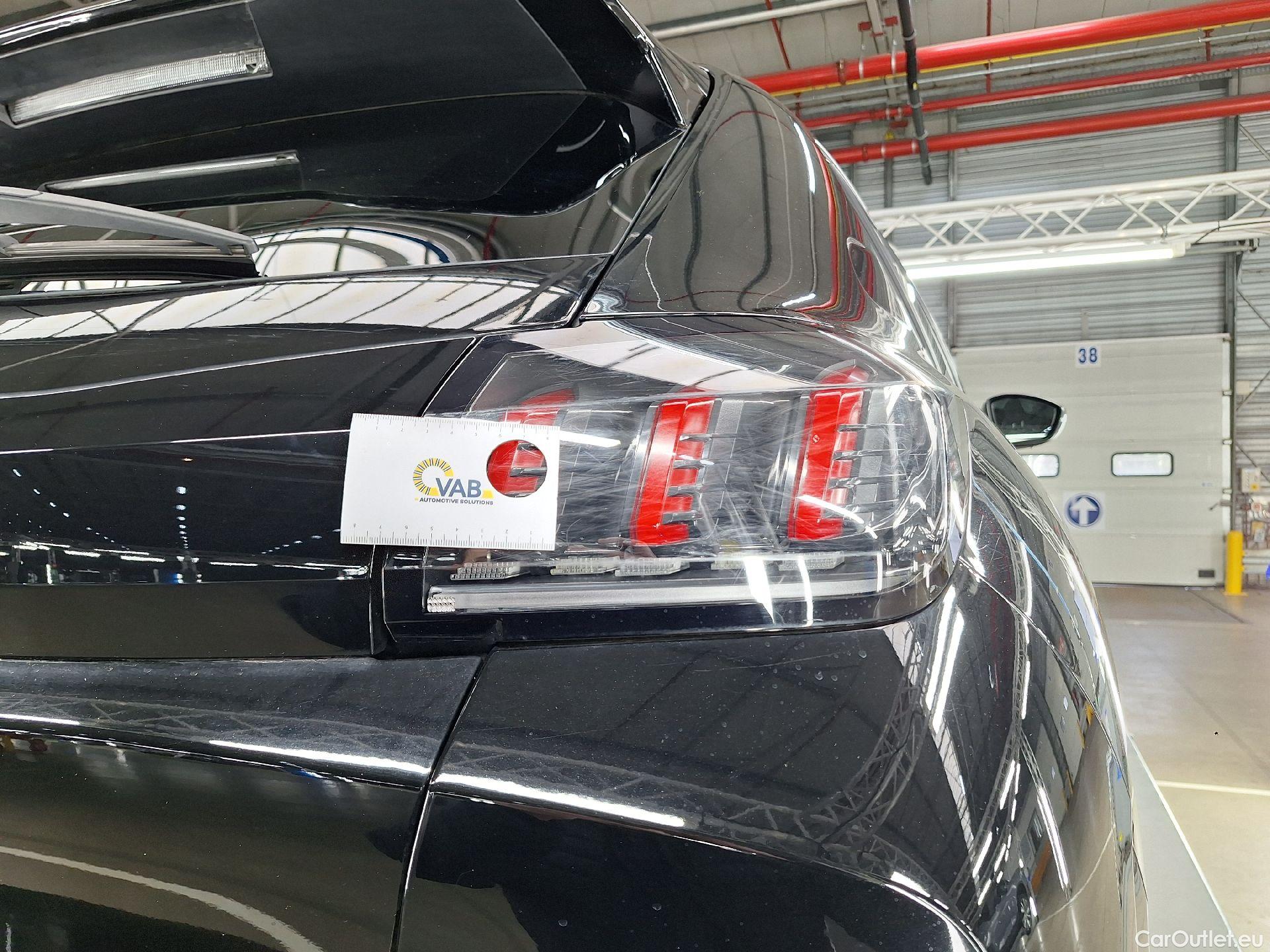  Peugeot  208 Peugeot,  '19, Peugeot  1.2 PureTech 100 EAT8 S&S Allure pack  #31