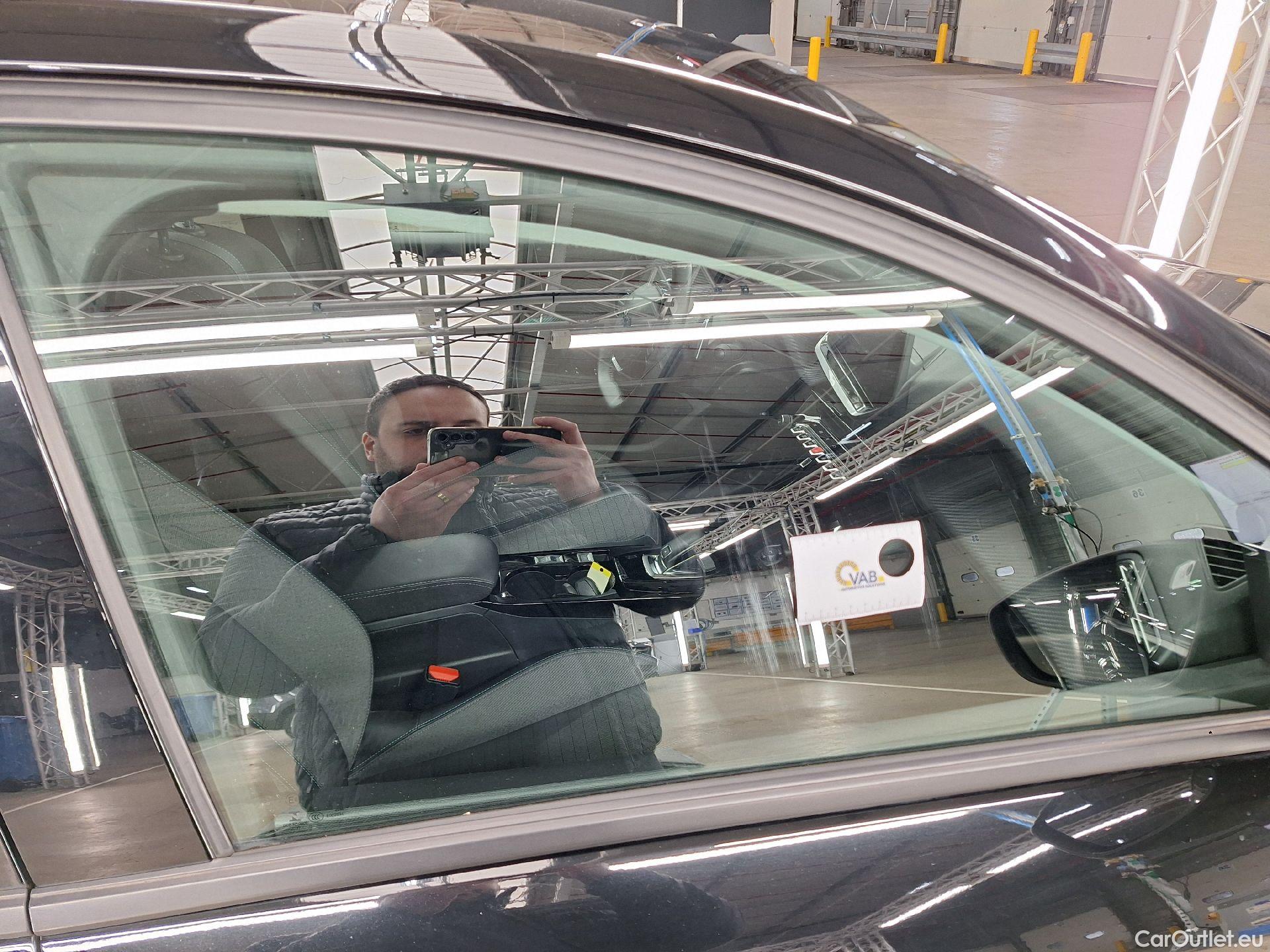  Peugeot  208 Peugeot,  '19, Peugeot  1.2 PureTech 100 EAT8 S&S Allure pack  #16