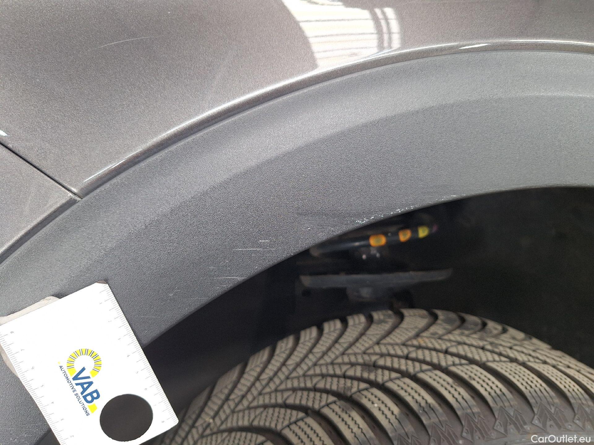  Peugeot  5008 Peugeot,  FL'20, Peugeot  1.5 BlueHDi 96kW S&S EAT8 Allure Pack #22