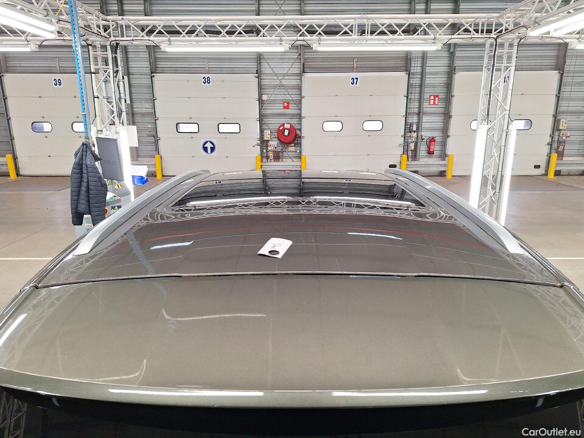  Peugeot  3008 Peugeot,  '16, Peugeot  1.5 BlueHDi 96kW S&S EAT8 Allure 5d #1