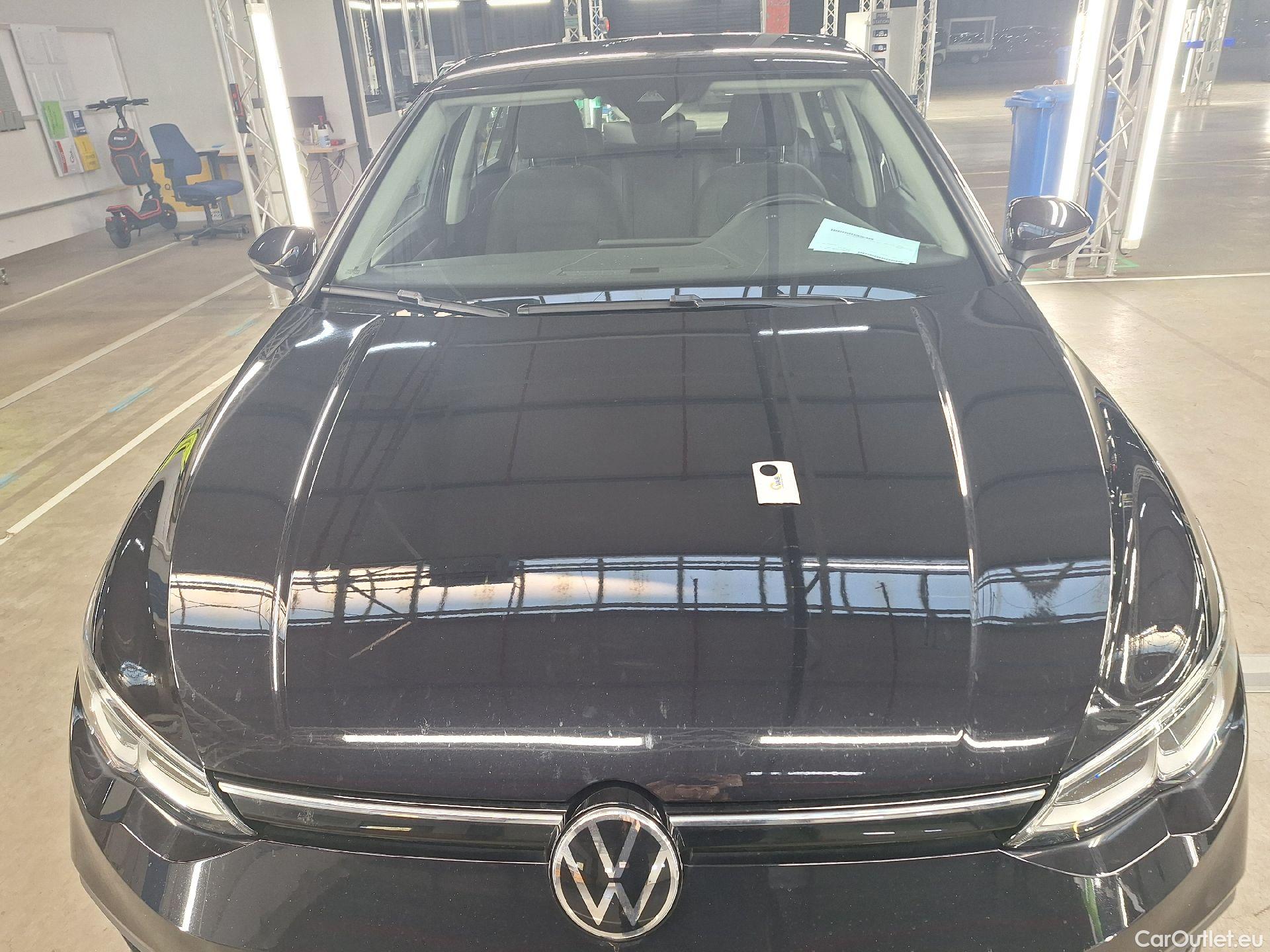  Volkswagen  Golf  VW, VIII '20, Volkswagen VIII 1.0 TSI 81kW Life 5d #1