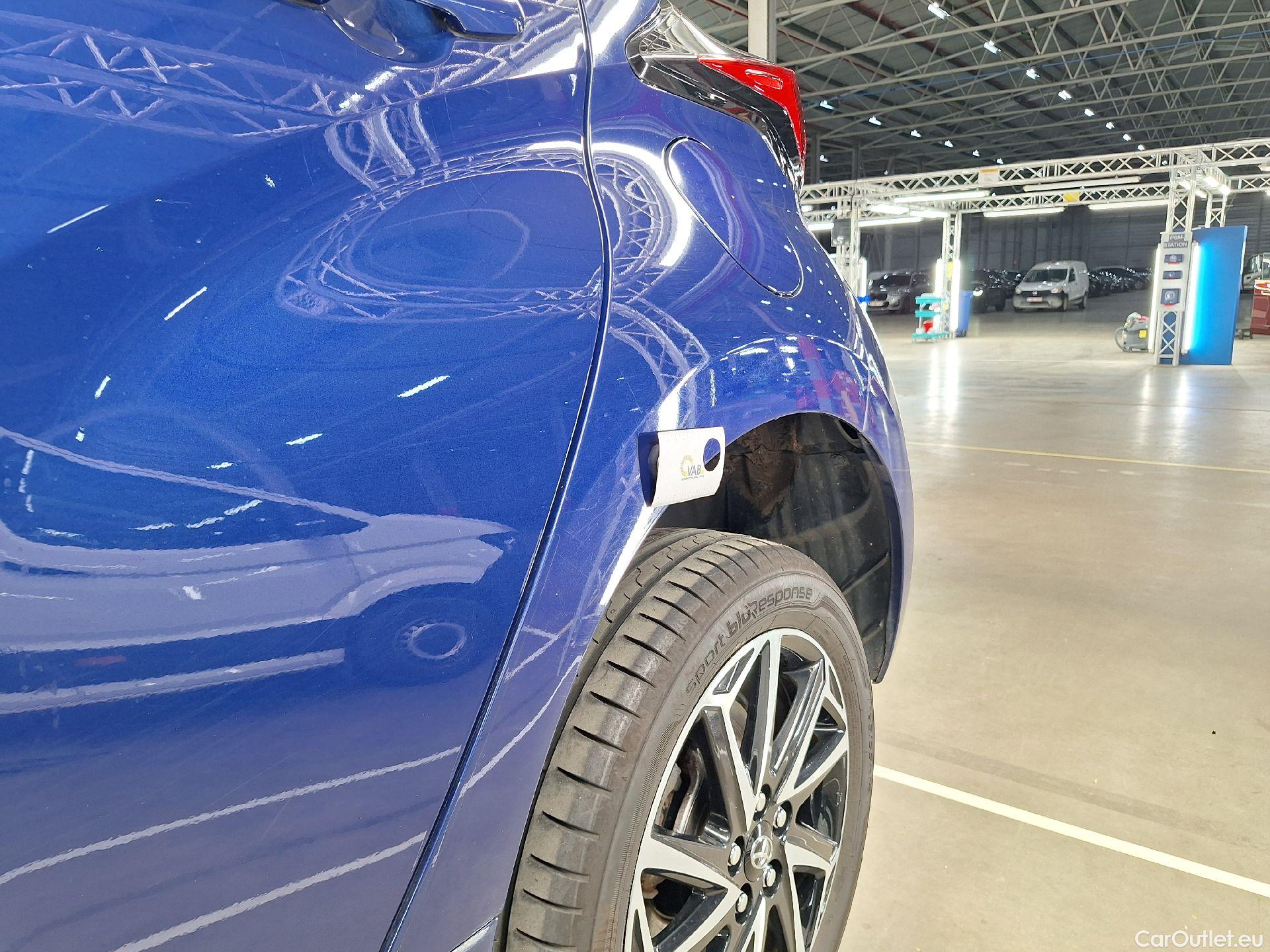  Toyota  Yaris Toyota,  '20, Toyota  1.5 VVT-i Hybrid Iconic e-CVT 5d #30