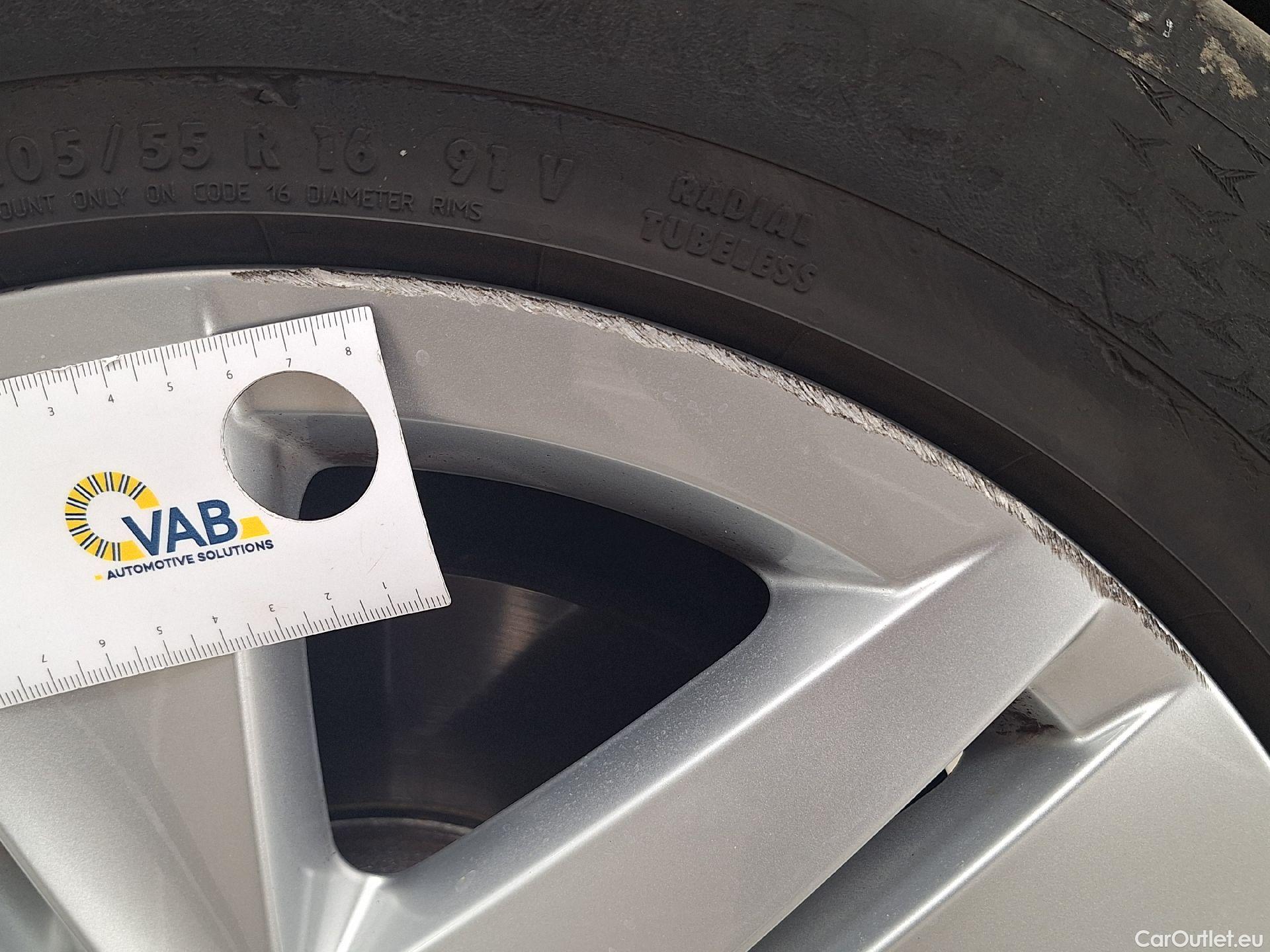  Volkswagen  Golf  VW, VIII '20, Volkswagen VIII 1.0 TSI 81kW Life 5d #80