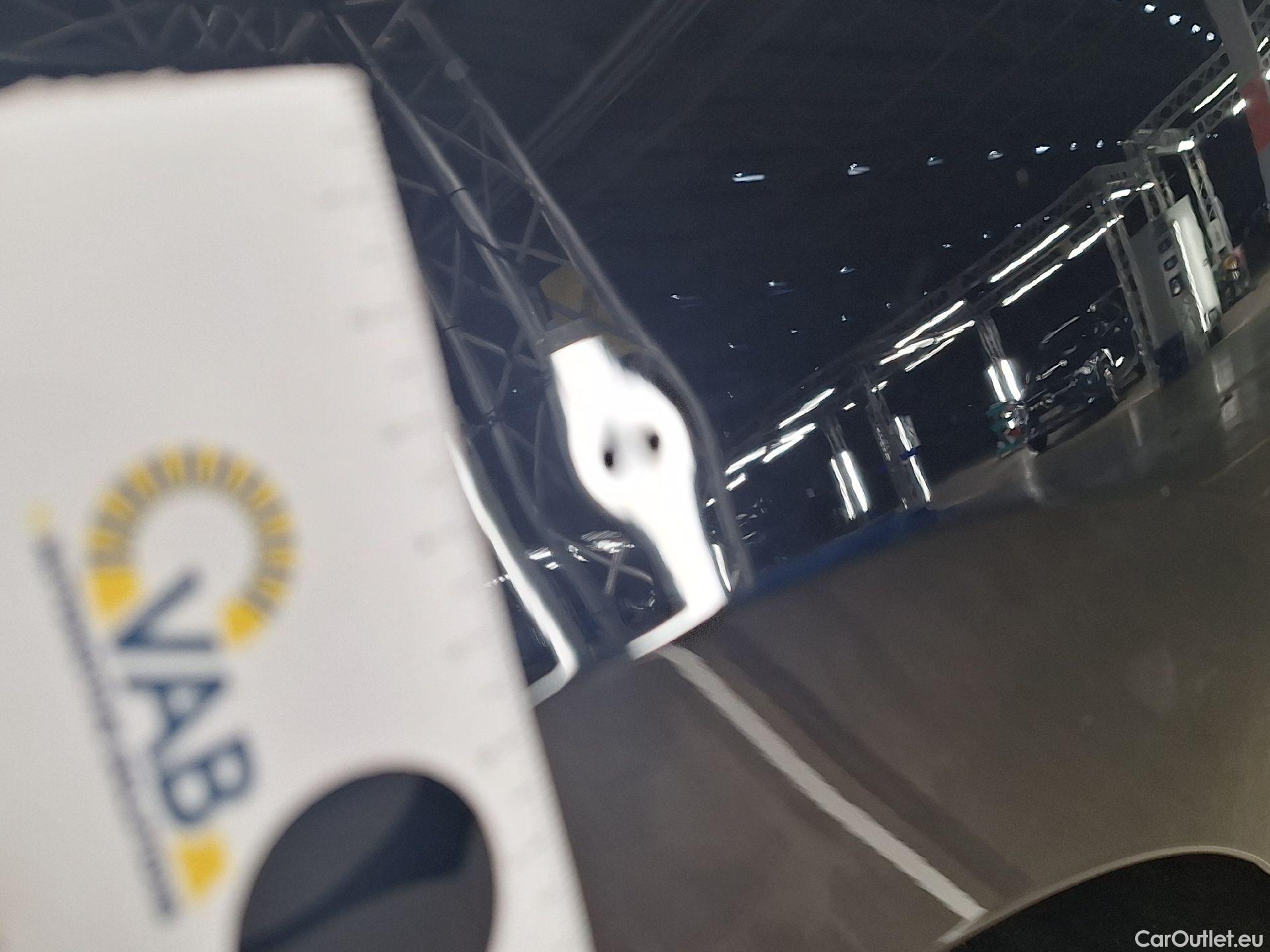  Volkswagen  Golf  VW, VIII '20, Volkswagen VIII 1.0 TSI 81kW Life 5d #46