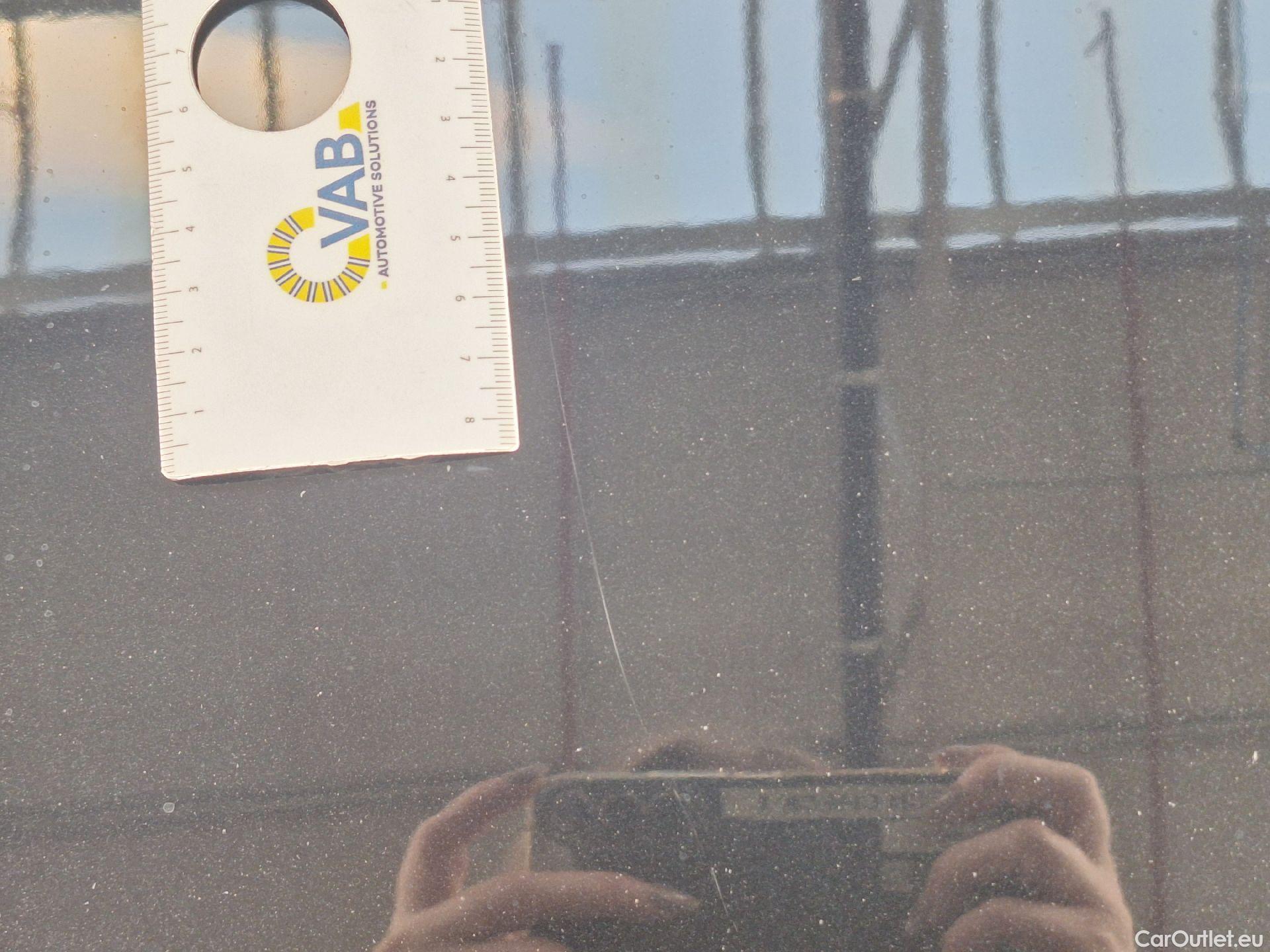  Volkswagen  Golf  VW, VIII '20, Volkswagen VIII 1.0 TSI 81kW Life 5d #2