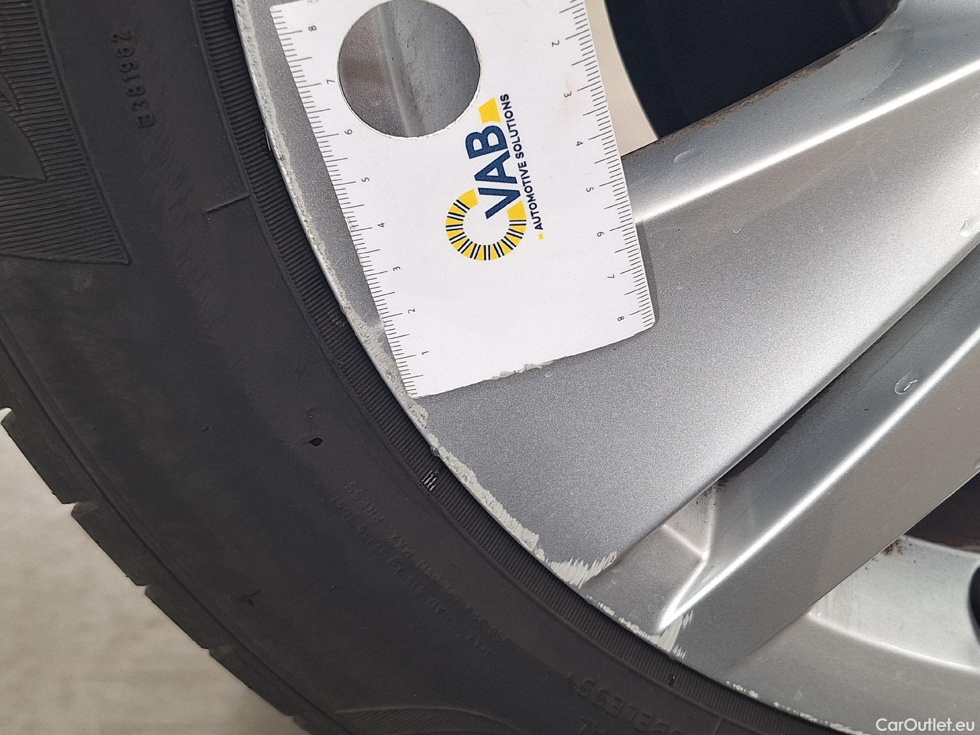  Volkswagen  Golf  VW, VIII '20, Volkswagen VIII 1.0 TSI 81kW Life 5d #66