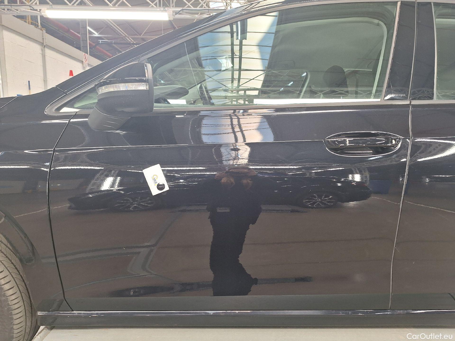  Volkswagen  Golf  VW, VIII '20, Volkswagen VIII 1.0 TSI 81kW Life 5d #35