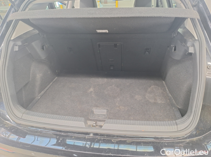  Volkswagen  Golf  VW, VIII '20, Volkswagen VIII 1.0 TSI 81kW Life 5d #18