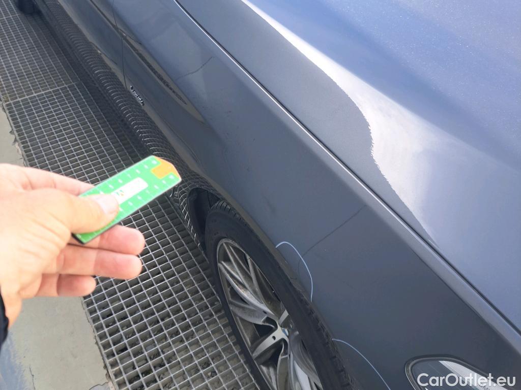  Bmw  Serie 5 BMW  4p 7G sedán 530dA #32