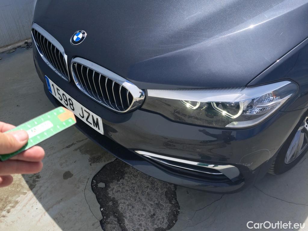  Bmw  Serie 5 BMW  4p 7G sedán 530dA #24