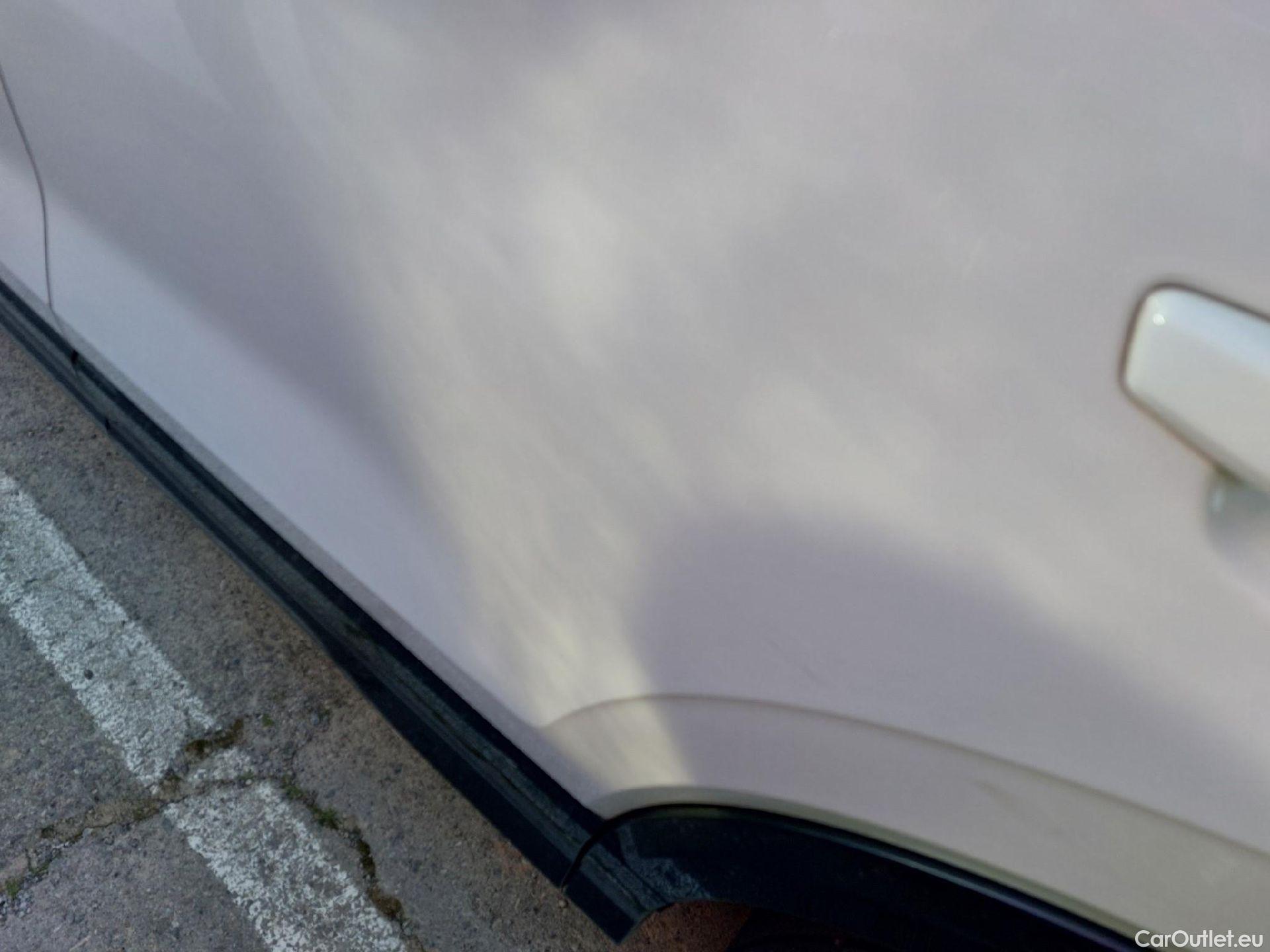  Audi  Q2 AUDI  / 2016 / 5P / todoterreno Design 35 TFSI 110kW (150CV) S tronic #4