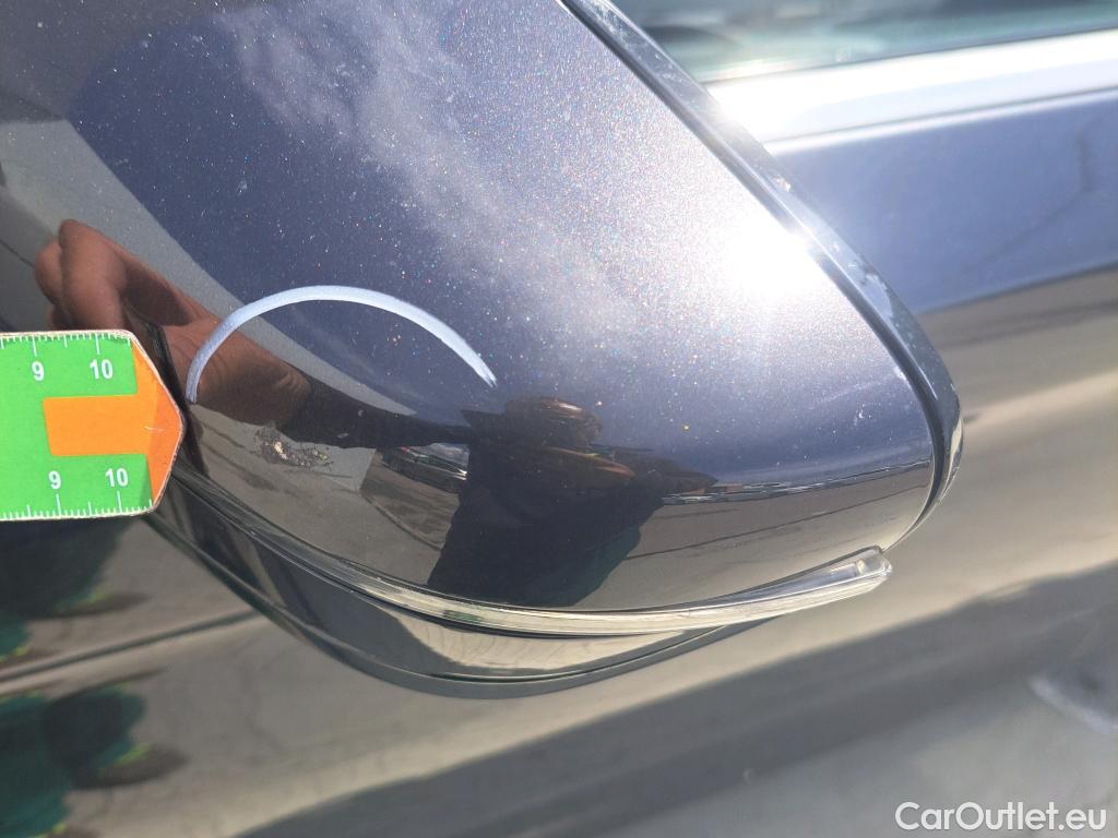  Bmw  Serie 5 BMW  4p 7G sedán 530dA #47