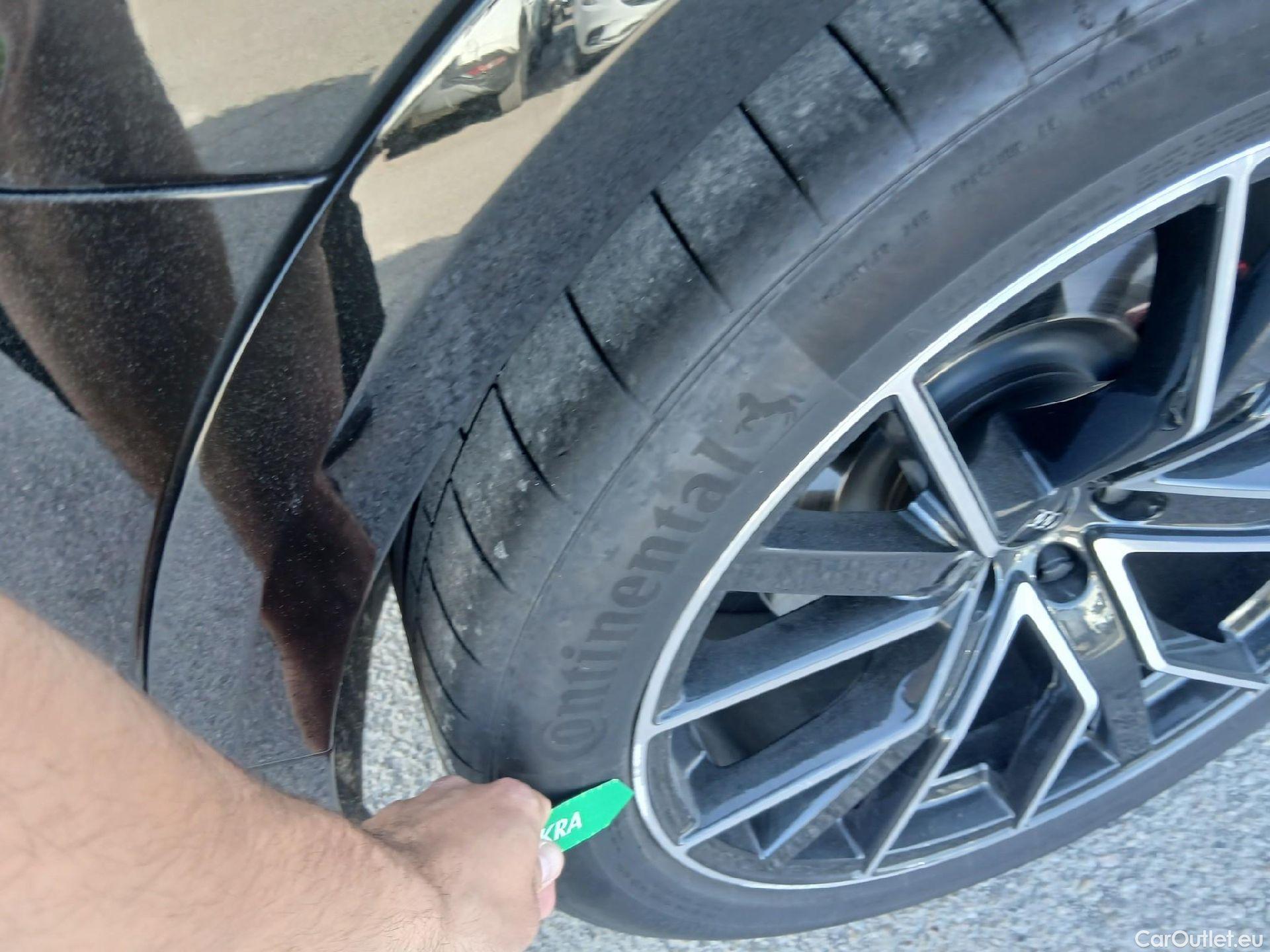  Audi  Q8 AUDI  / 2018 / 5P / todoterreno Black line plus 50 TDI 210kW quattro tip #3